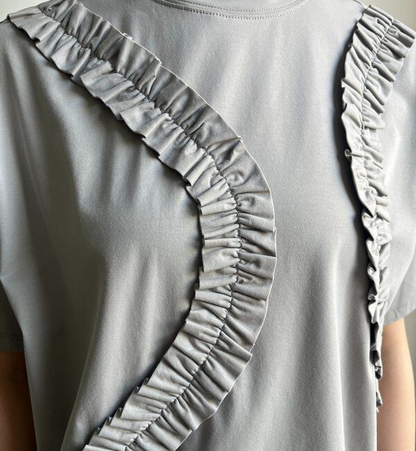  「【WEB限定】スネークフリルTEE」|Tシャツ・カットソー|