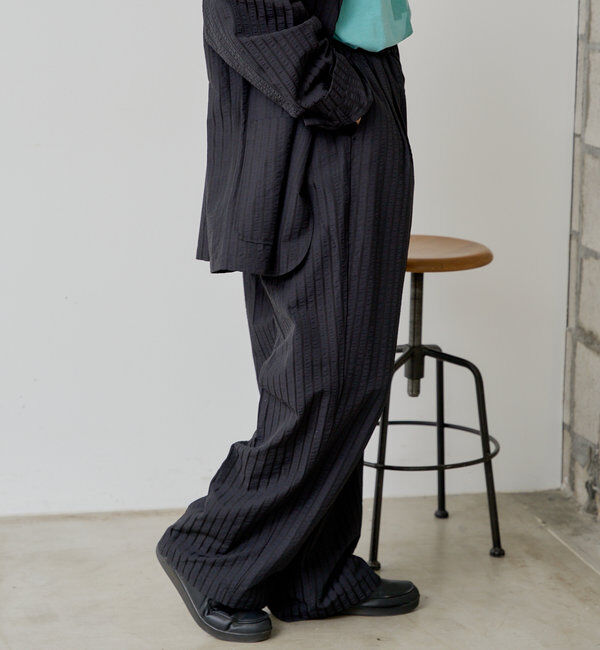  「【WHIMSIC/SET対応】シアサッカーストライプルーズフィットイージーパンツ」|チノ|