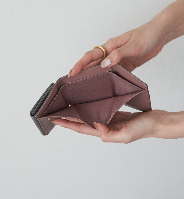  「モノグラムプレート三つ折りウォレット」|財布|