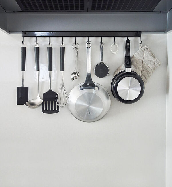 collex「【tower】 レンジフードフック10連 キッチン収納 フック掛け」|食器・キッチングッズ|ブラック