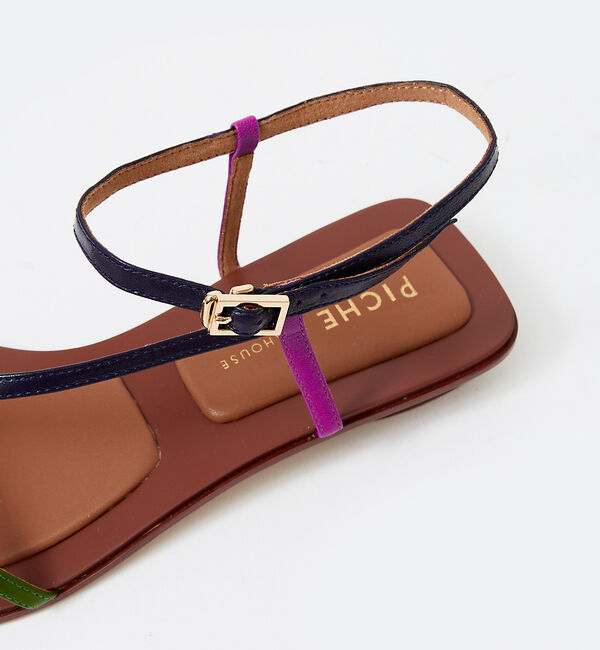 AU BANNISTER「華奢ストラップコンフォートフラットサンダル」|サンダル|