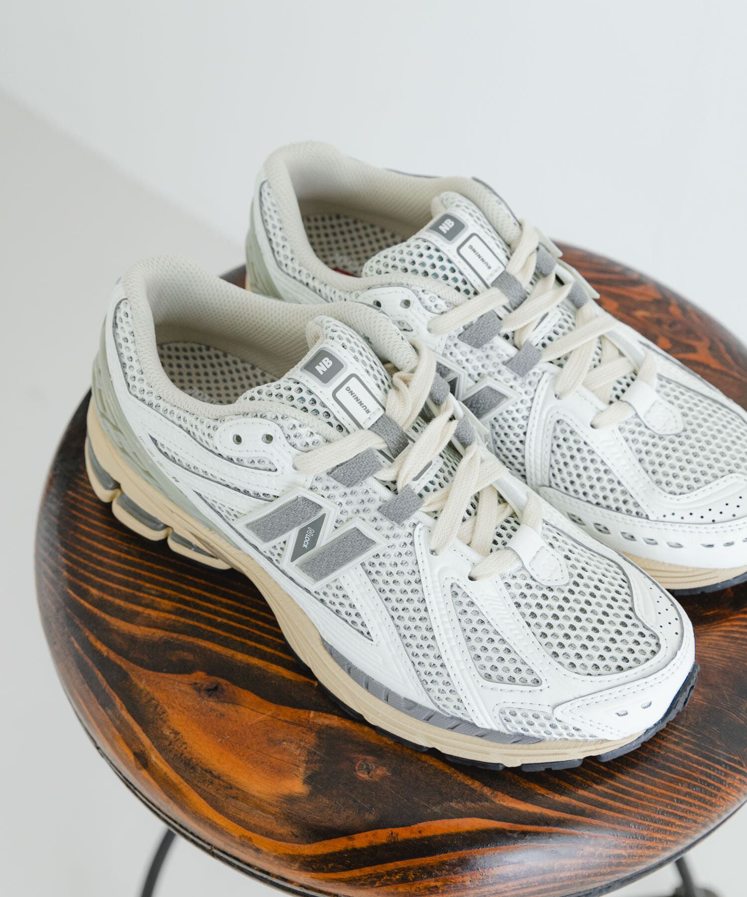 URBAN RESEARCH「NEW BALANCE　M1906RP」|スニーカー|シルバー系その他