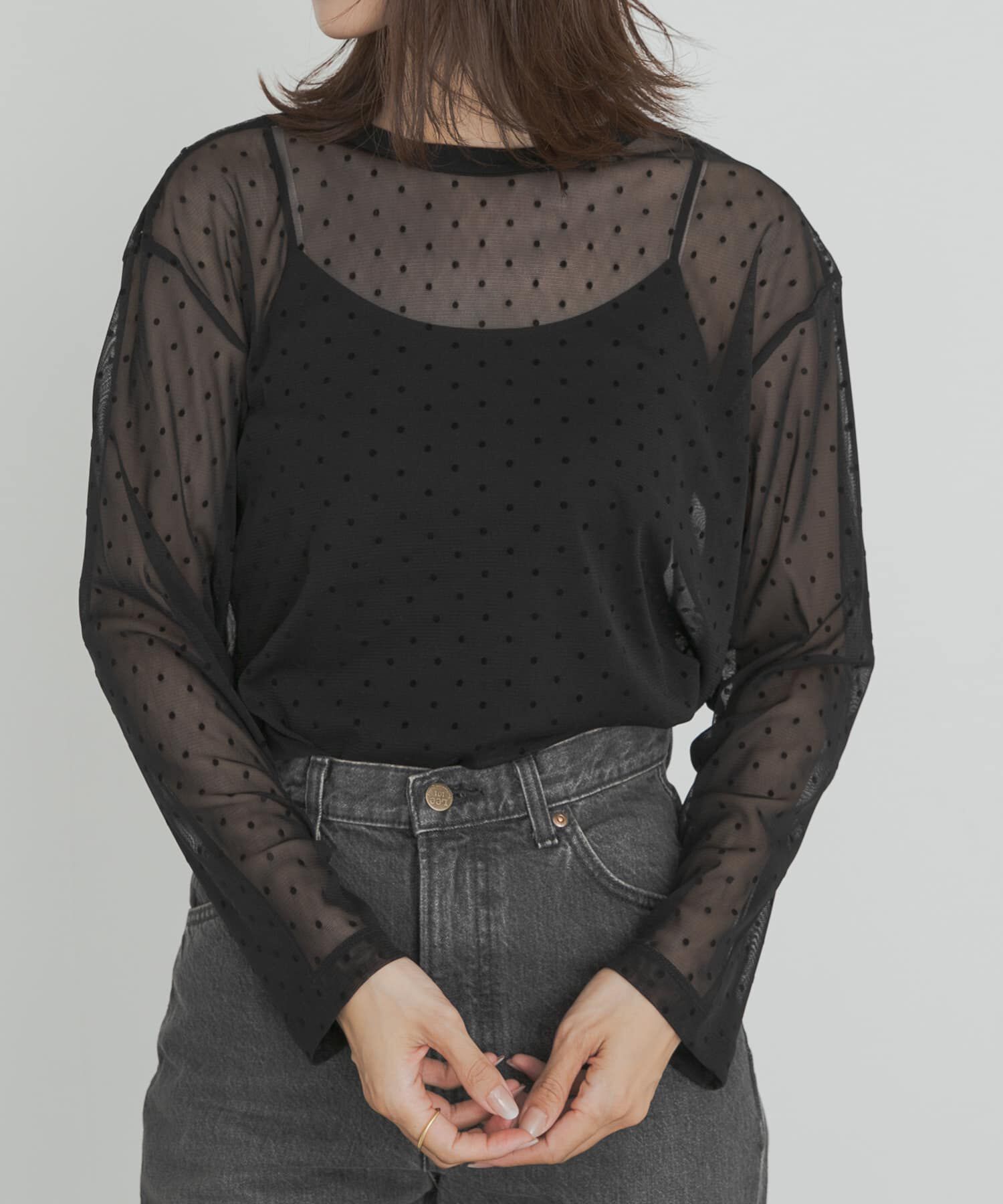 URBAN RESEARCH DOORS「mizuiro ind　mesh dots crew neck pullover」|Tシャツ・カットソー|ブラック