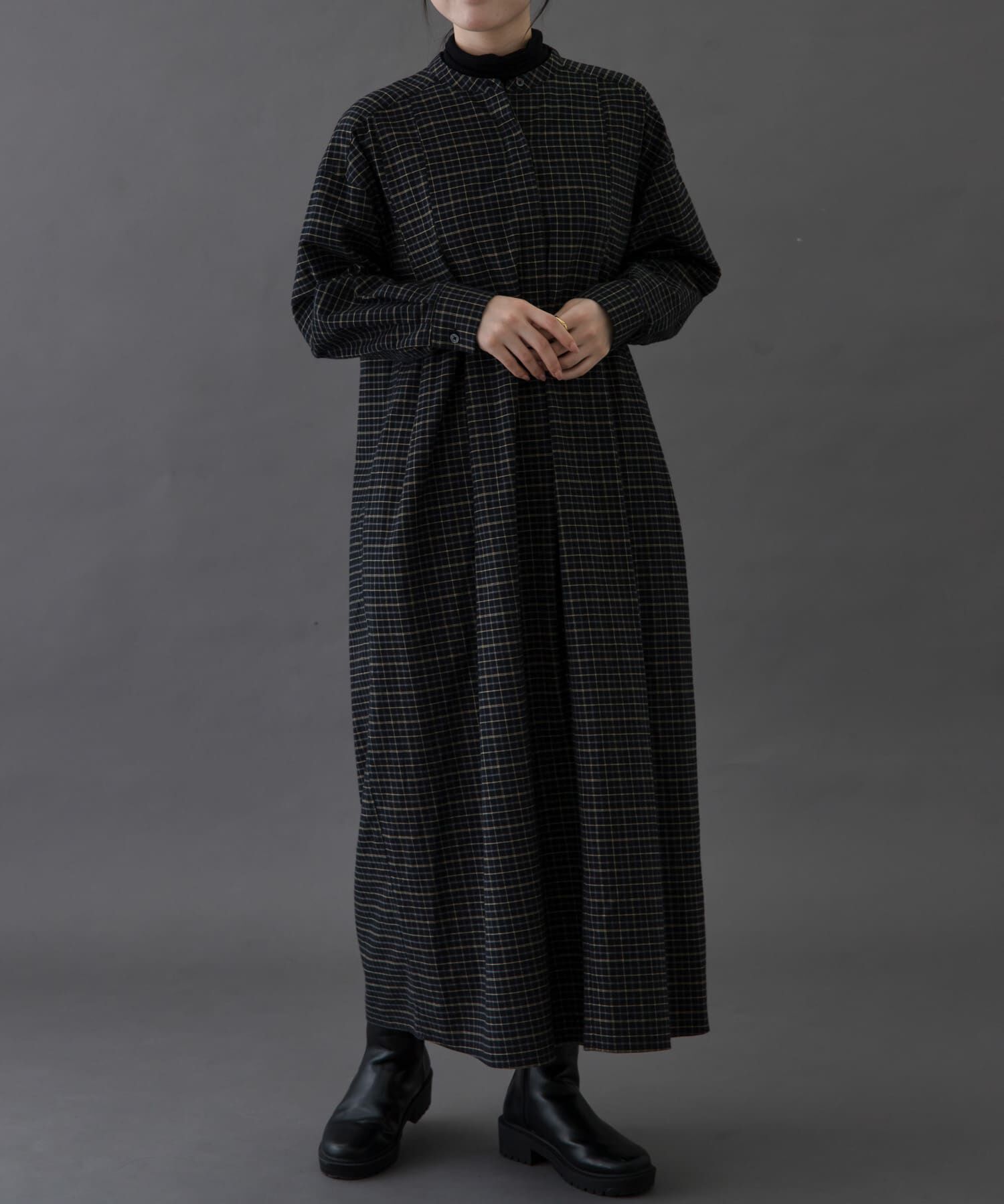 URBAN RESEARCH DOORS「FORK&SPOON　タックデザインワンピース」|ワンピース|