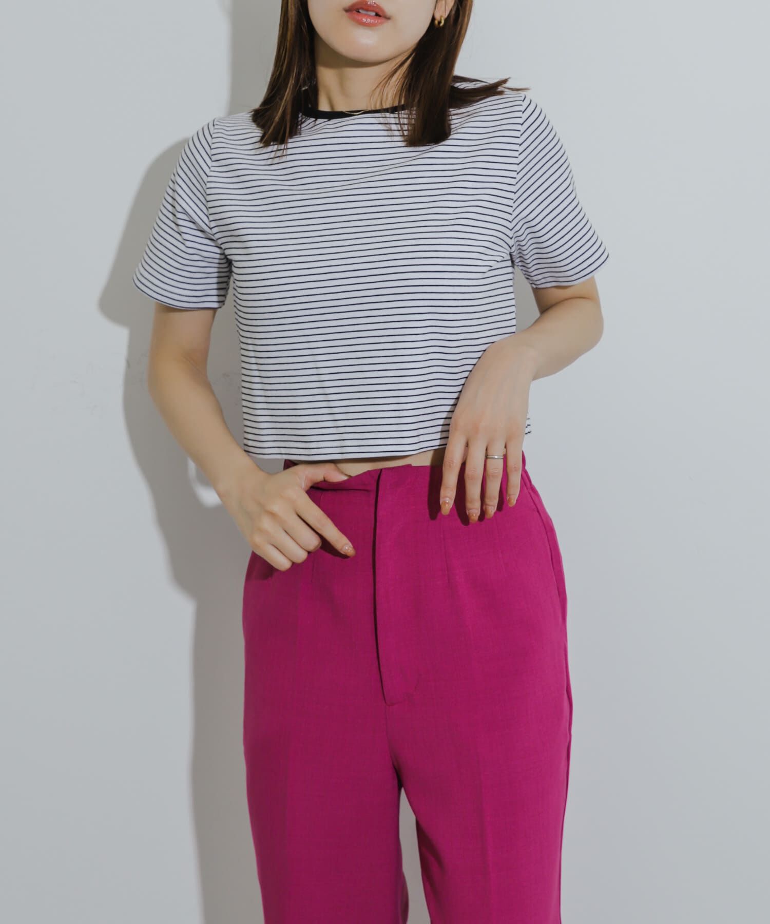 SENSE OF PLACE by URBAN RESEARCH「クロップドTシャツ(半袖)」|Tシャツ・カットソー|ホワイト系その他