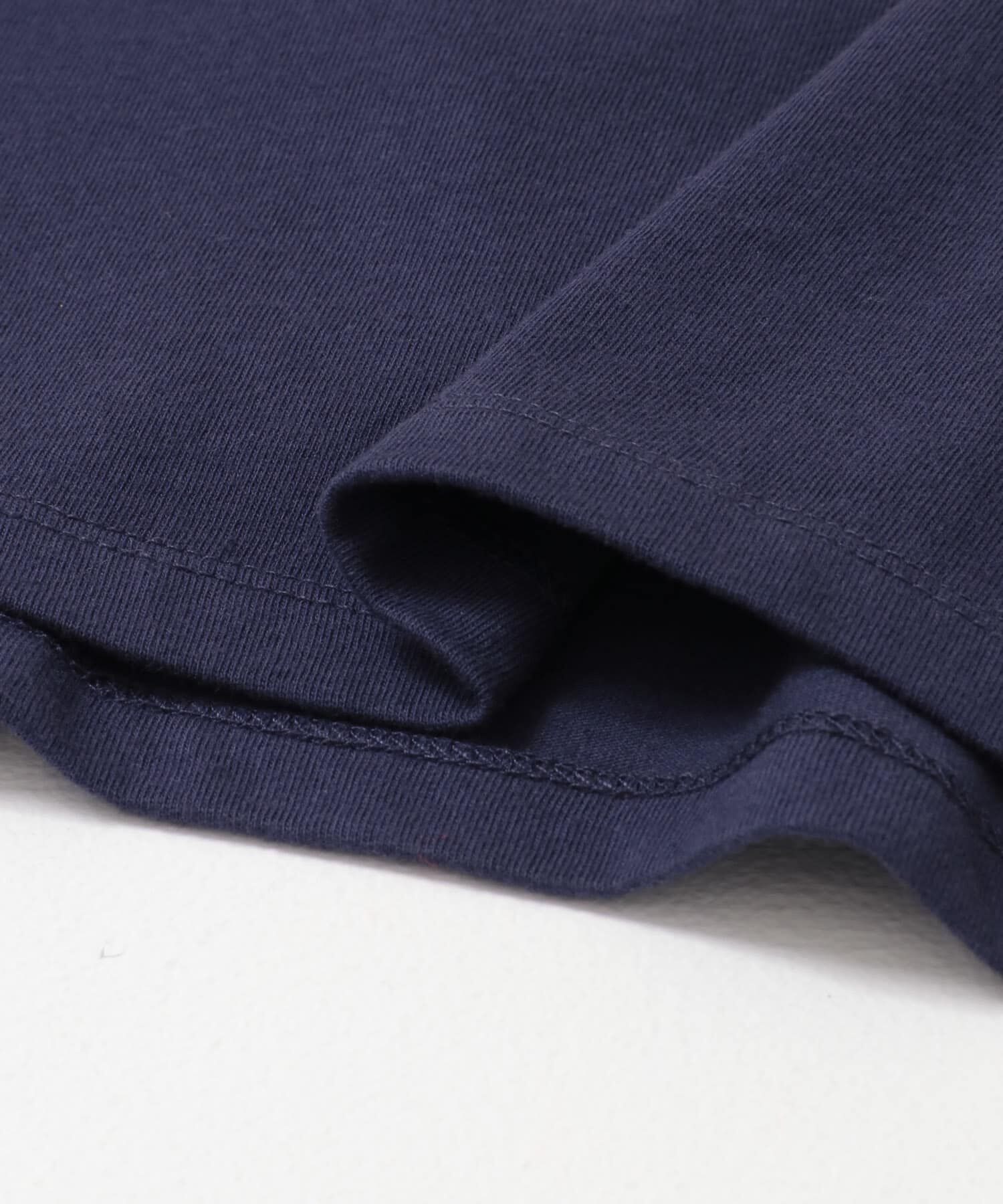 SENSE OF PLACE by URBAN RESEARCH「クロップドグラフィックTシャツ(半袖)」|Tシャツ・カットソー|