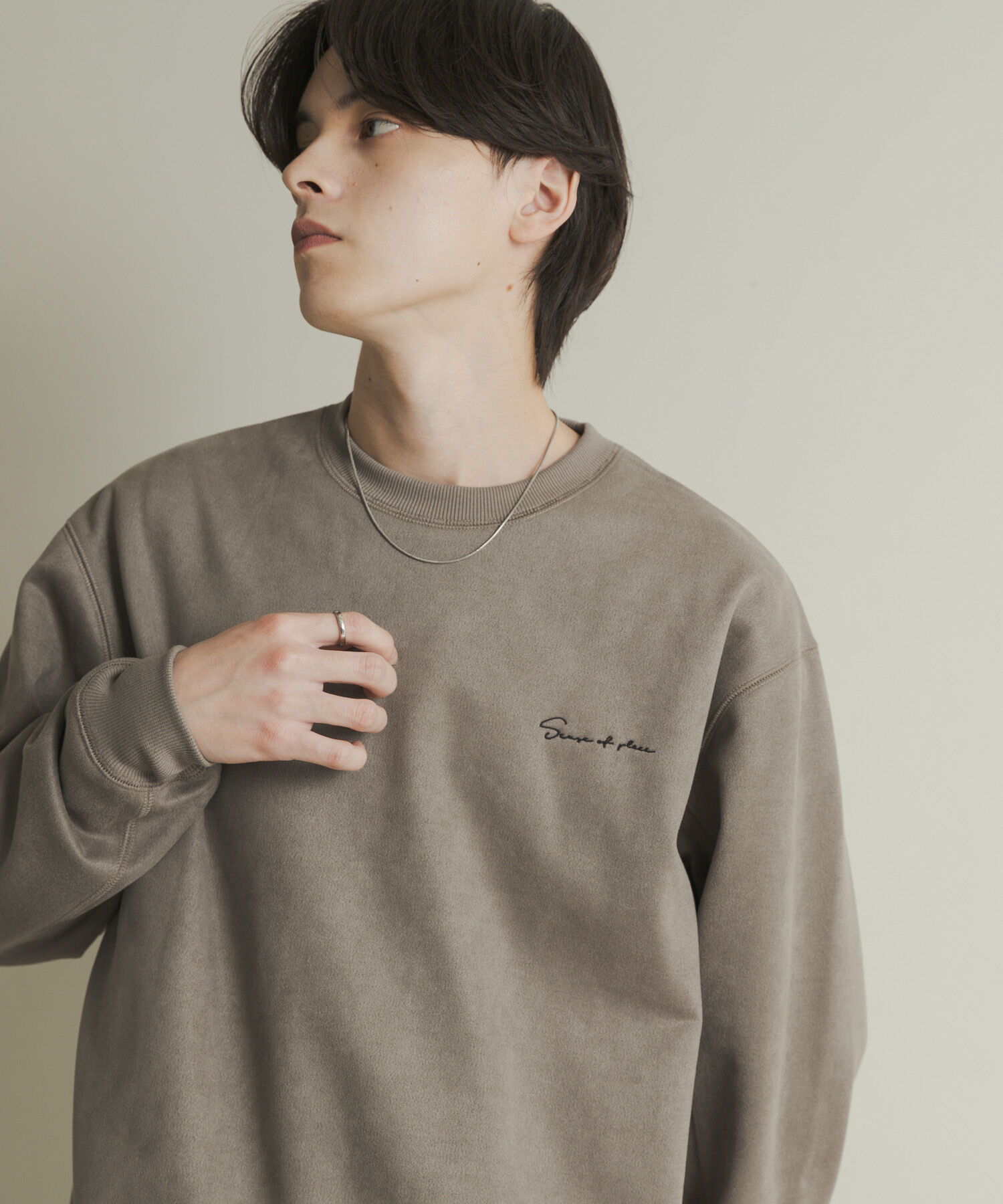 SENSE OF PLACE by URBAN RESEARCH「シシュウフェイクスエードクルーネックスウェット」|スウェット・ジャージ|