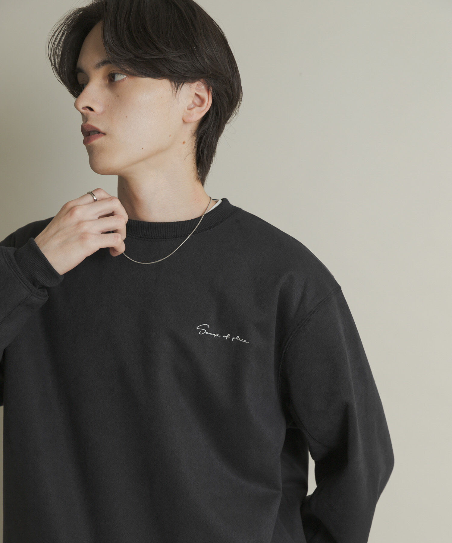 SENSE OF PLACE by URBAN RESEARCH「シシュウフェイクスエードクルーネックスウェット」|スウェット・ジャージ|