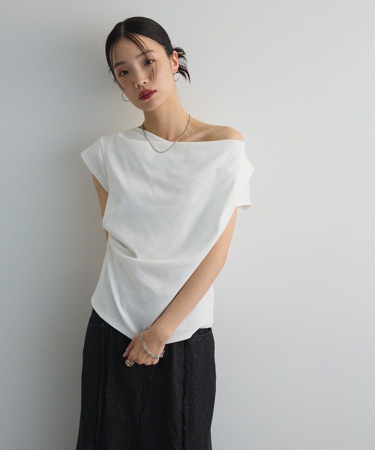AnriettMusee「ドレープオフショルフレンチ袖Tシャツ」|Tシャツ・カットソー|