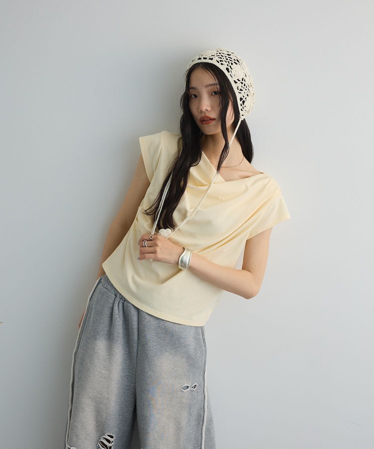 AnriettMusee「ドレープオフショルフレンチ袖Tシャツ」|Tシャツ・カットソー|