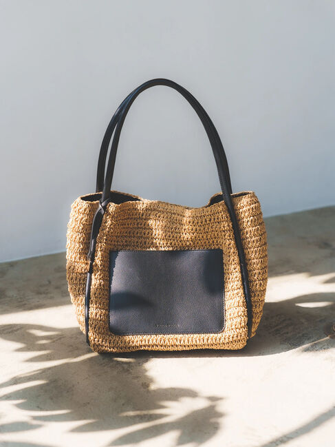 YECCA VECCA「ペーパー手編みトートバッグ」|ハンドバッグ|ブラック