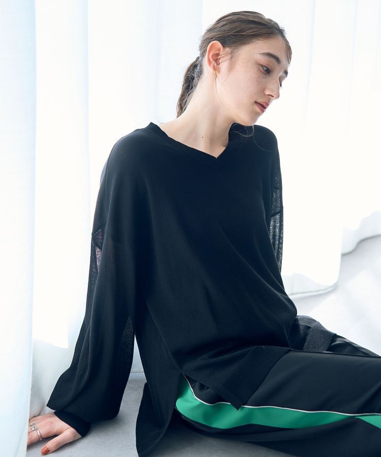 Editt by YECCA VECCA「Vネック袖シアーニット」|ニット・セーター|Black
