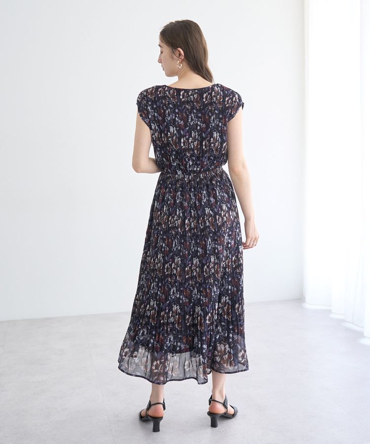 YECCA VECCA「フラワー柄プリーツワンピース」|ワンピース|