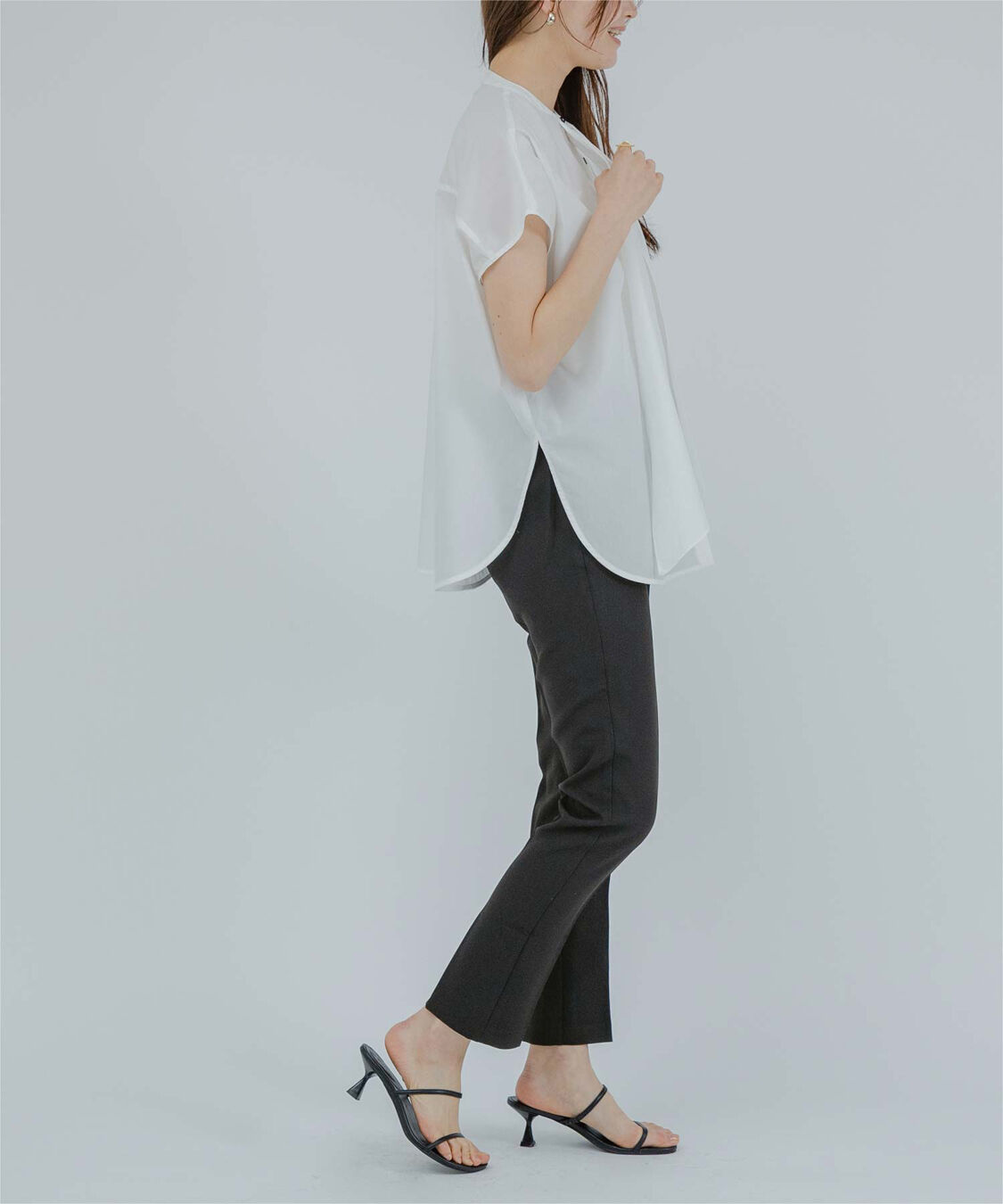 ur's「センタープレススティックパンツ」|スラックス|