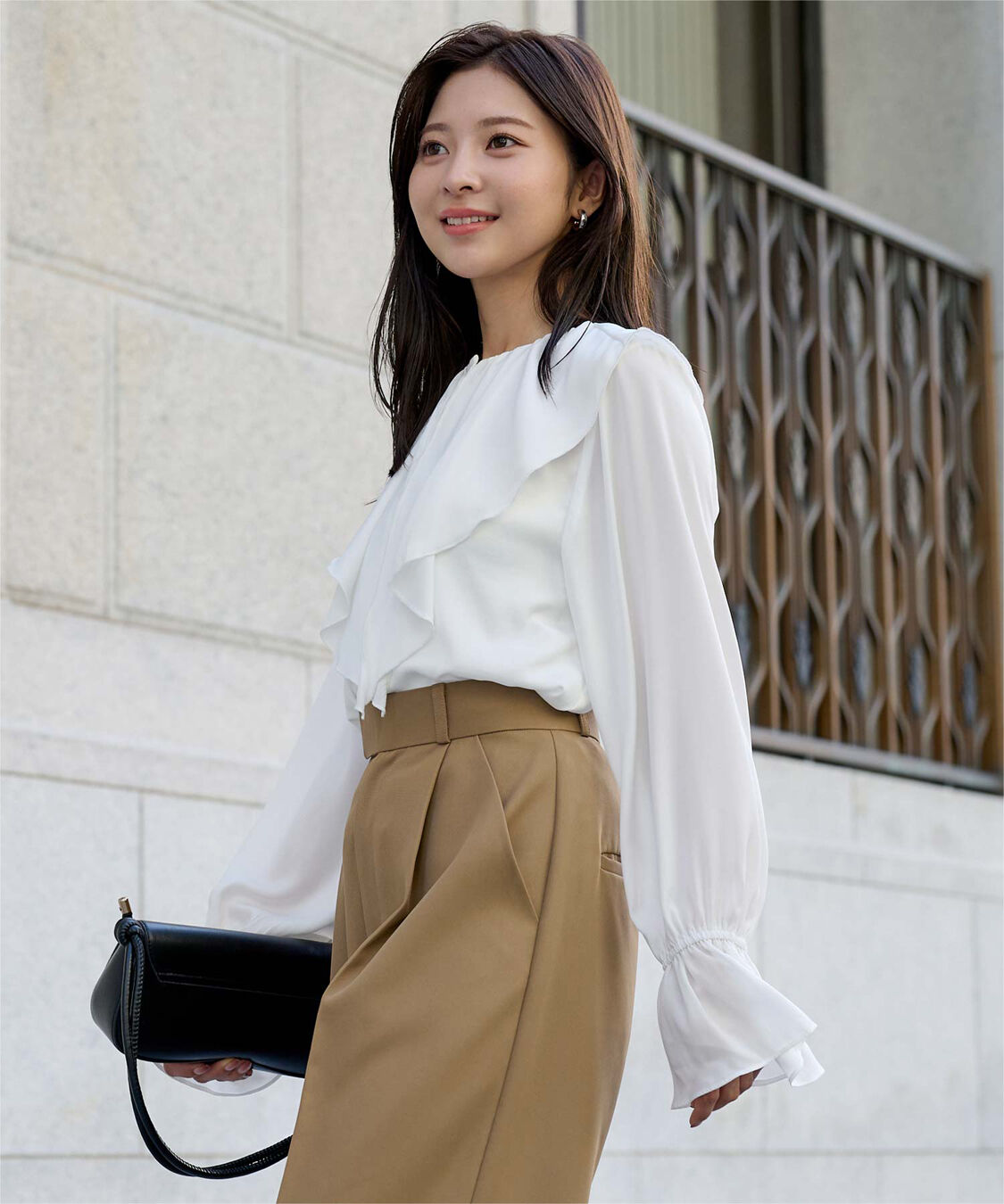 ur's「フリルカラーキャンディスリーブブラウス」|シャツ・ブラウス|