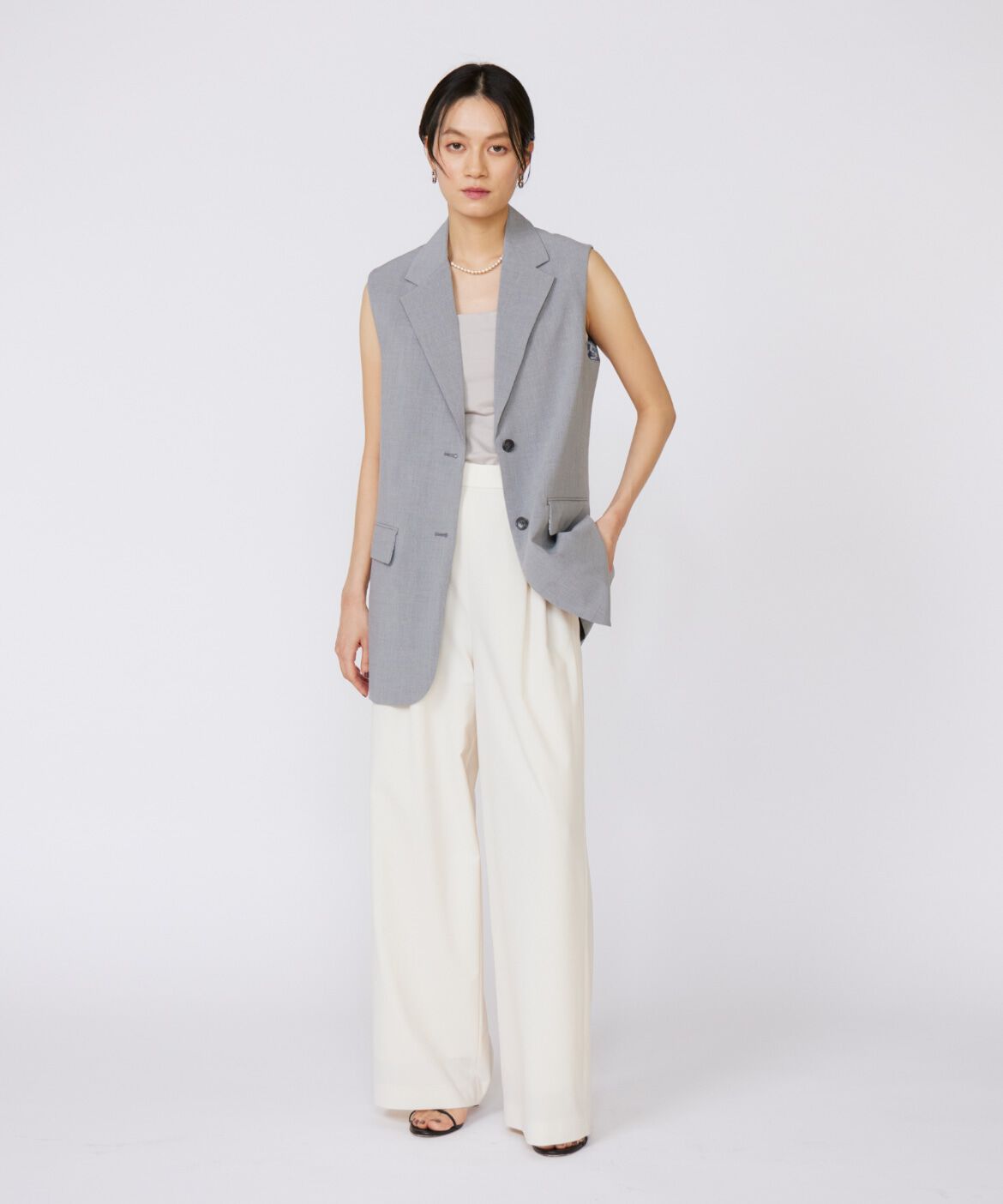 INED「《大きいサイズ》カップ付きキャミソール」|キャミソール|