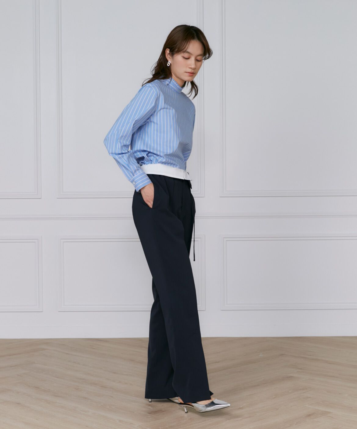 INED「《大きいサイズ》プリーツカラーブラウス」|シャツ・ブラウス|