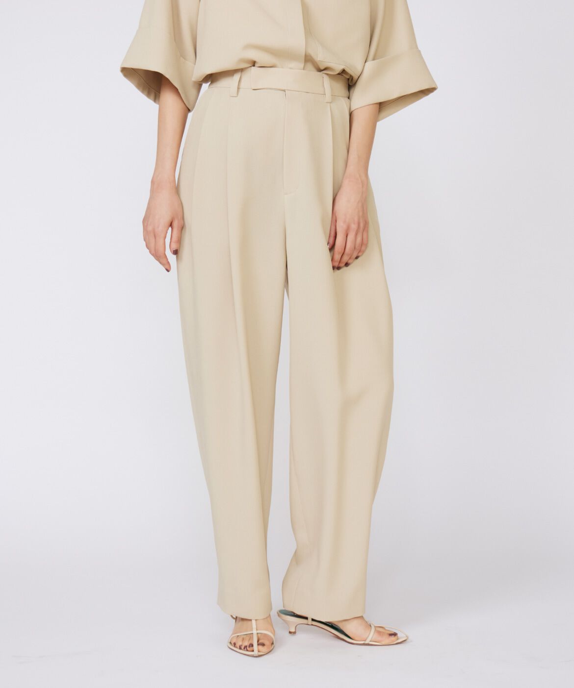 INED「《大きいサイズ》バレルパンツ《三尋木奈保コラボ》」|その他|