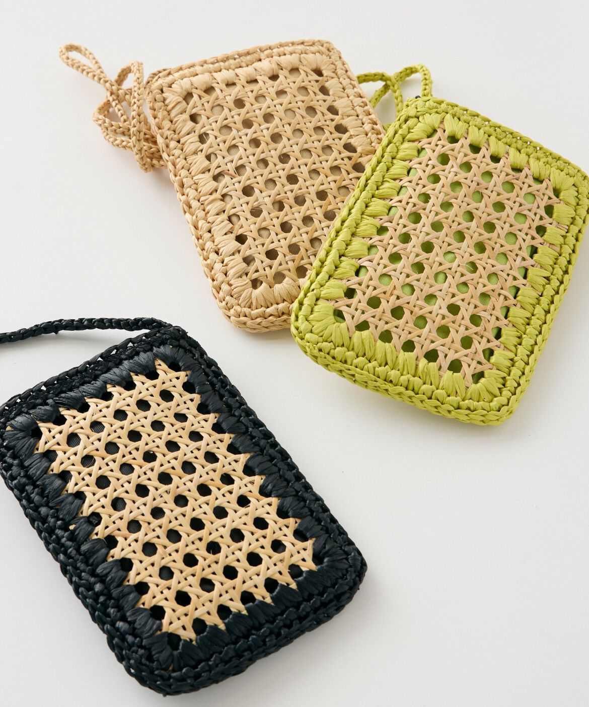 INED「《FAVORITE》ラフィアフォーンバッグ《CATERINA BERTINI》」|モバイルケース|