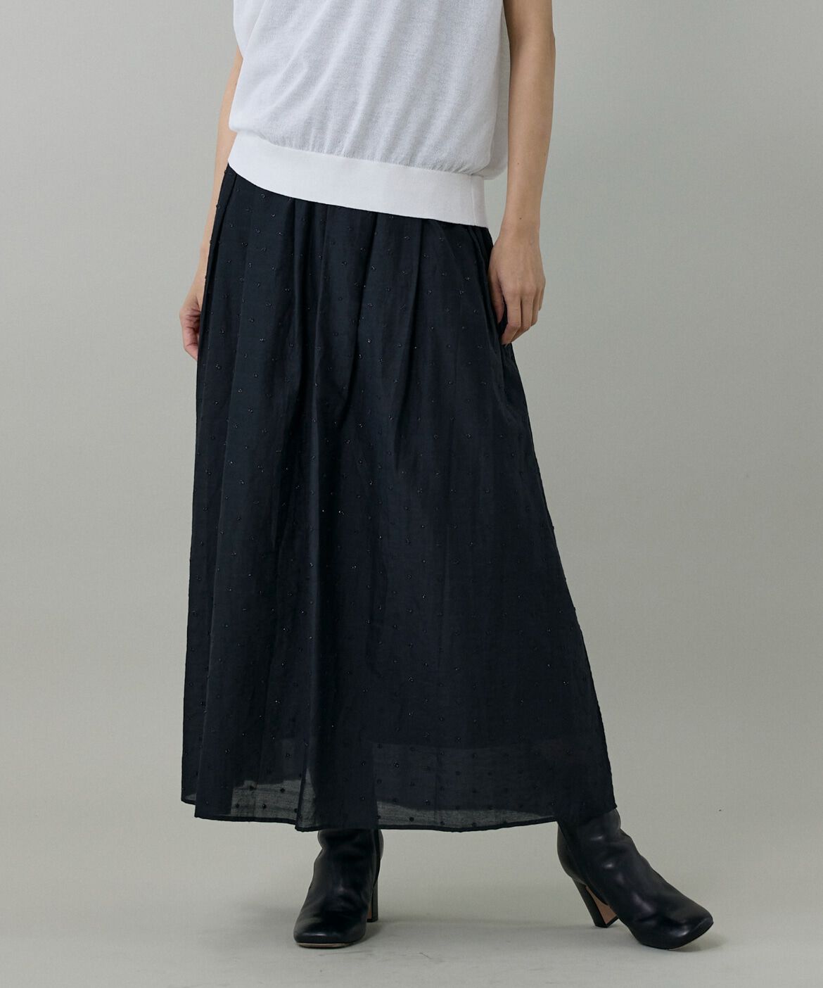 INED「ラメドットタックスカート」|スカート|ブラック