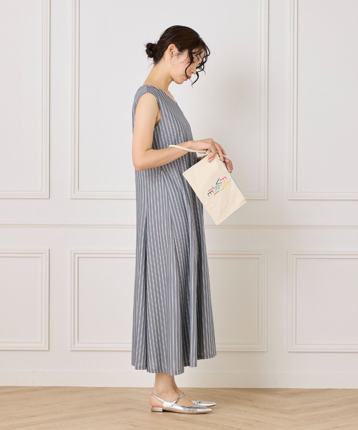 FAVORITE SUKINAMONO「《RAINBOW COLLECTION》刺繍ロゴキャンバスポーチ」|ポーチ|