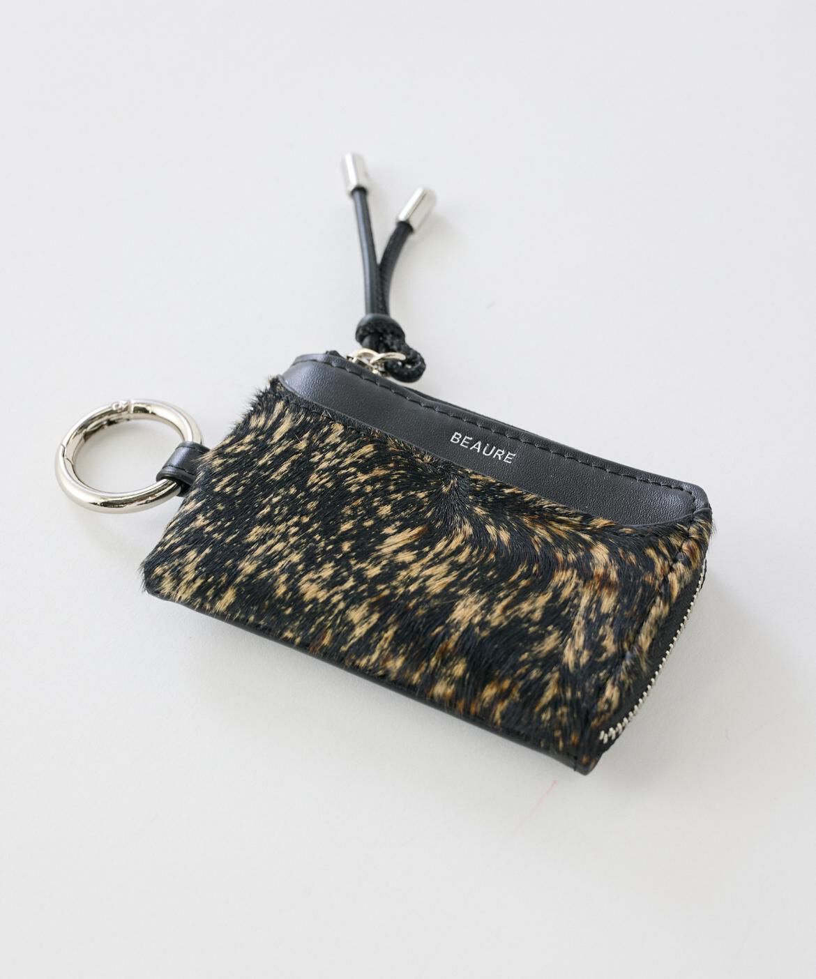 Le Souk「フラグメントケース《 BEAURE/ヴュレ(ビュレ) 》」|定期入れ|ブラック