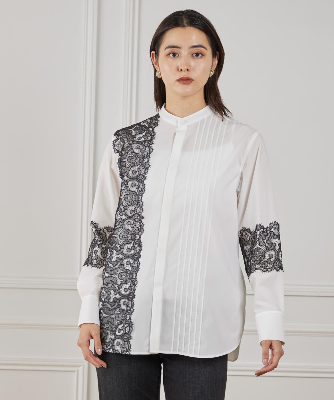 Maglie le cassetto「《M Maglie le cassetto》ユニセックスレースドッキングブラウス」|シャツ・ブラウス|オフホワイト1