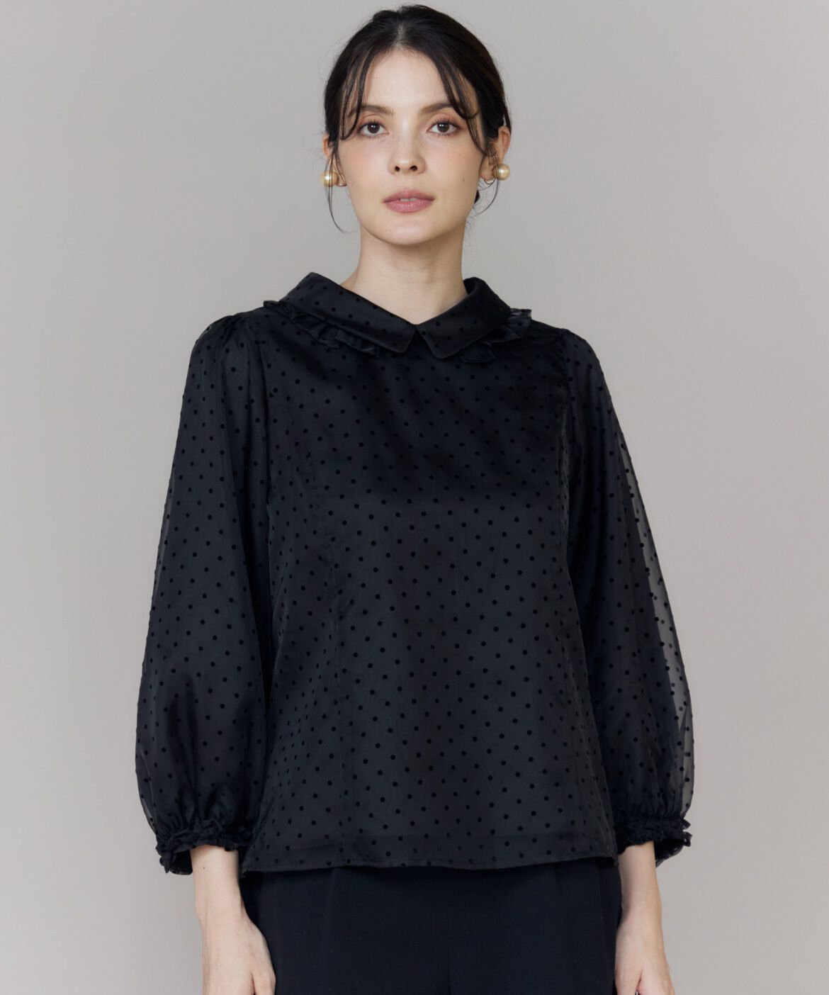 Maglie le cassetto「《WEB・POPUP限定商品》オーガンドットフロッキー衿フリルブラウス」|シャツ・ブラウス|