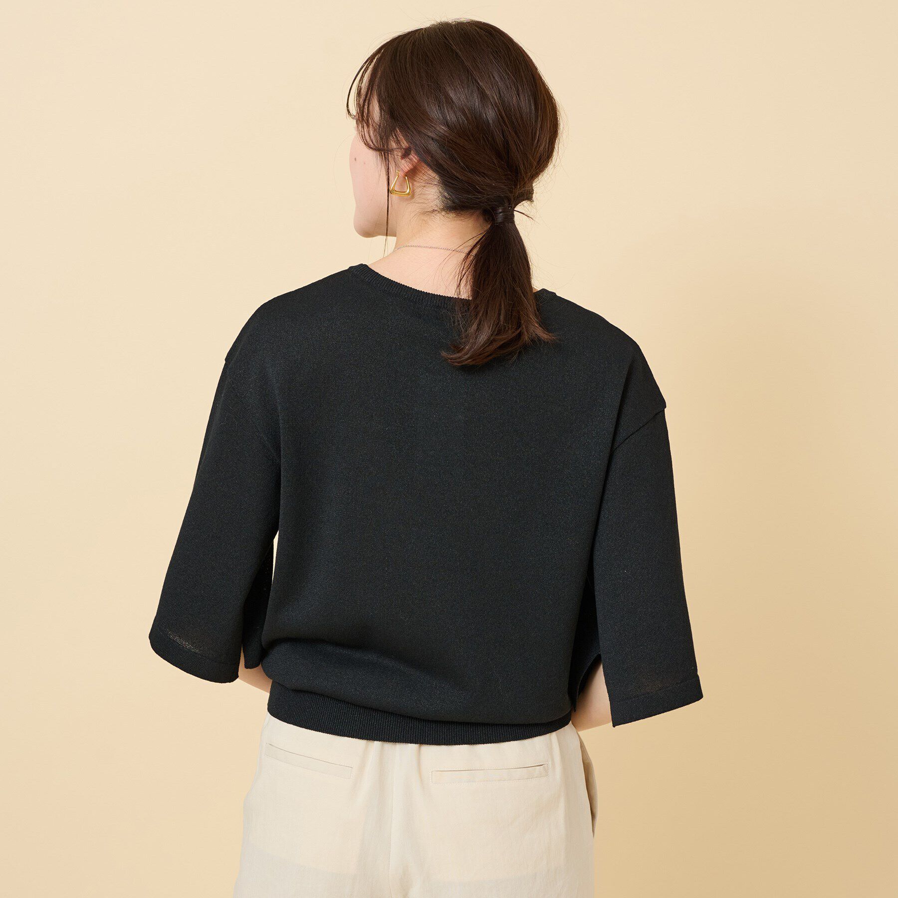 UNTITLED「【春夏ニット／薄手／６色展開】ペーパーエステル 袖スリットニット」|ニット・セーター|