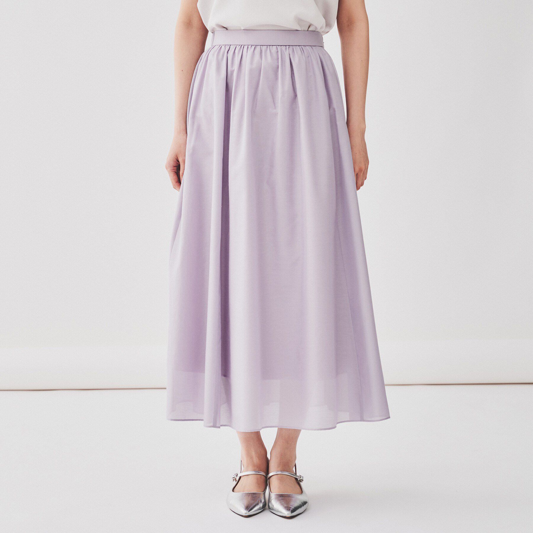 UNTITLED「【ふわり軽やか/ウエスト後ろゴム仕様】シアーフレアスカート」|スカート|