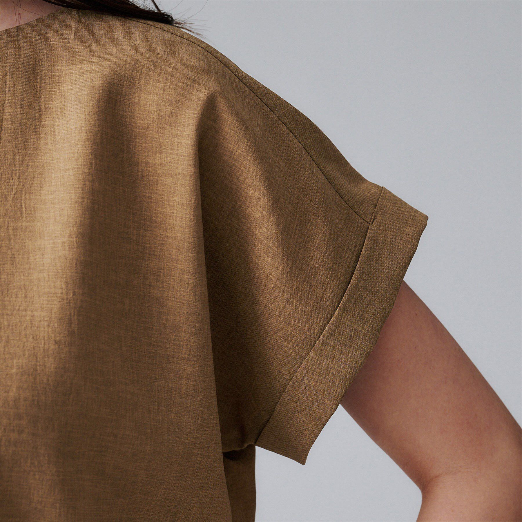 UNTITLED「【セットアップ可/はっ水/通勤】リラククール 半袖ブラウス」|シャツ・ブラウス|