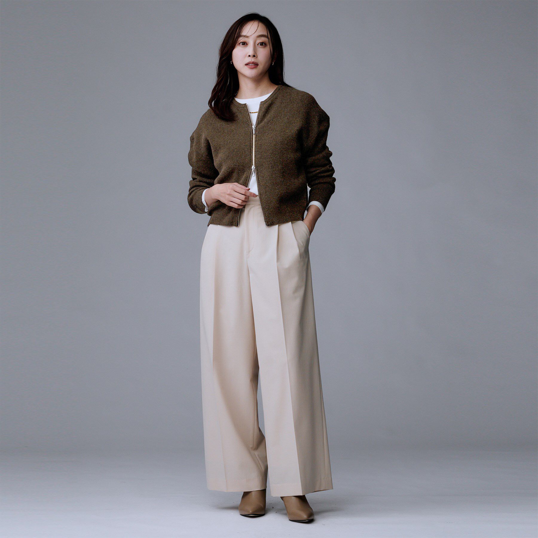 UNTITLED「【ゆったりサイズ/着丈短め】ジップニットカーディガン」|カーディガン|