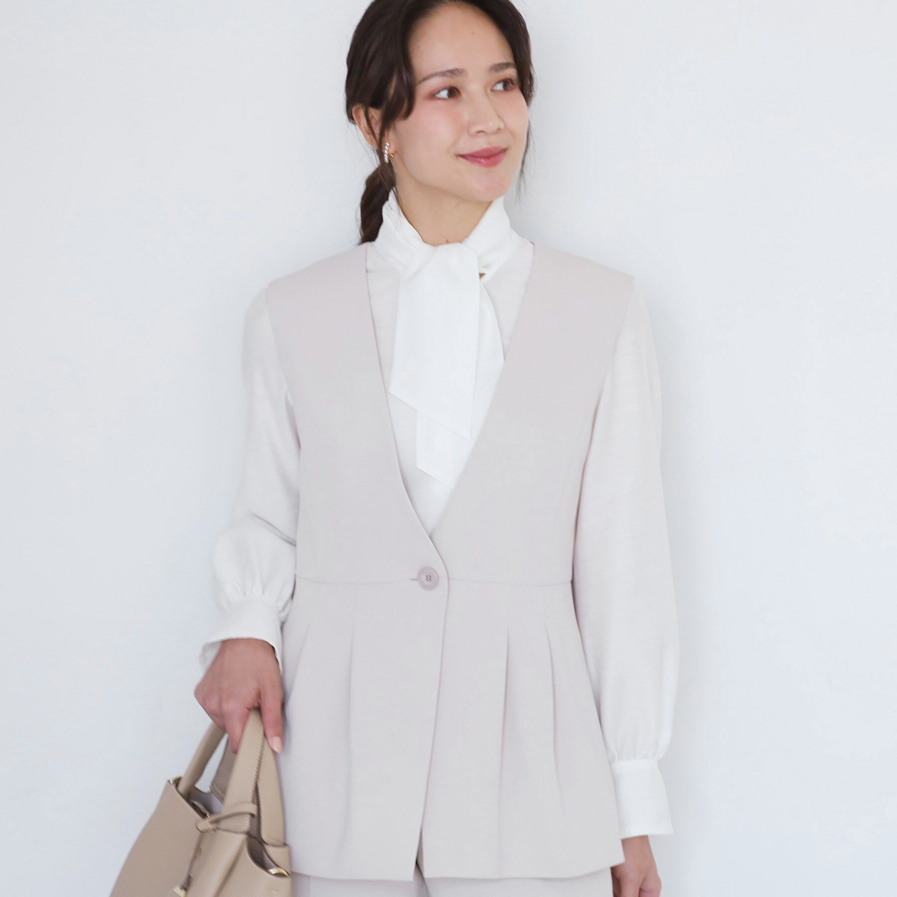 COUP DE CHANCE「【手洗い可／日本製／伸縮性／セットアップ可】カラーレスのジレ」|ベスト・ジレ|