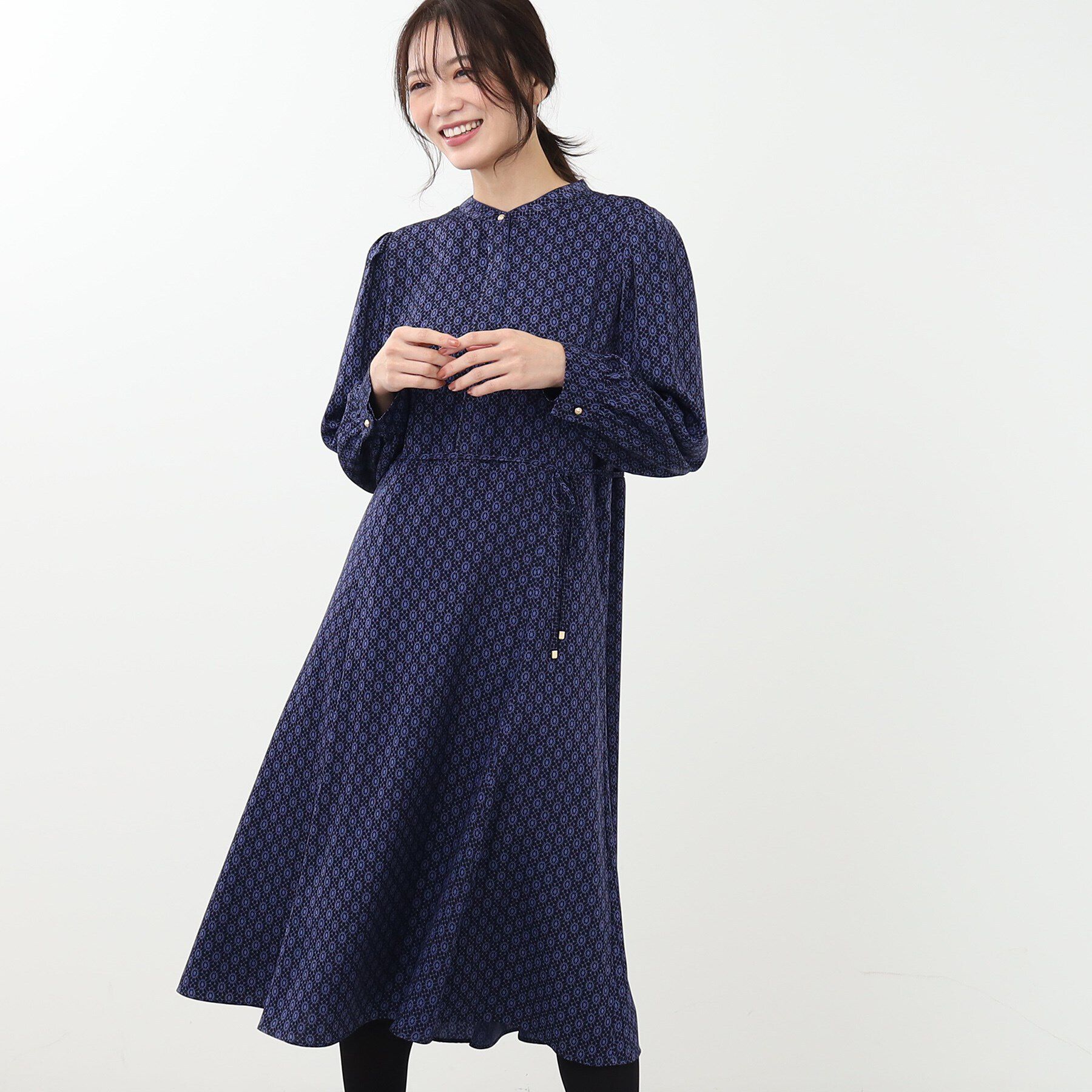 Reflect「【WEB限定カラーあり／マシンウォッシュ可】幾何柄プリントワンピース」|ワンピース|