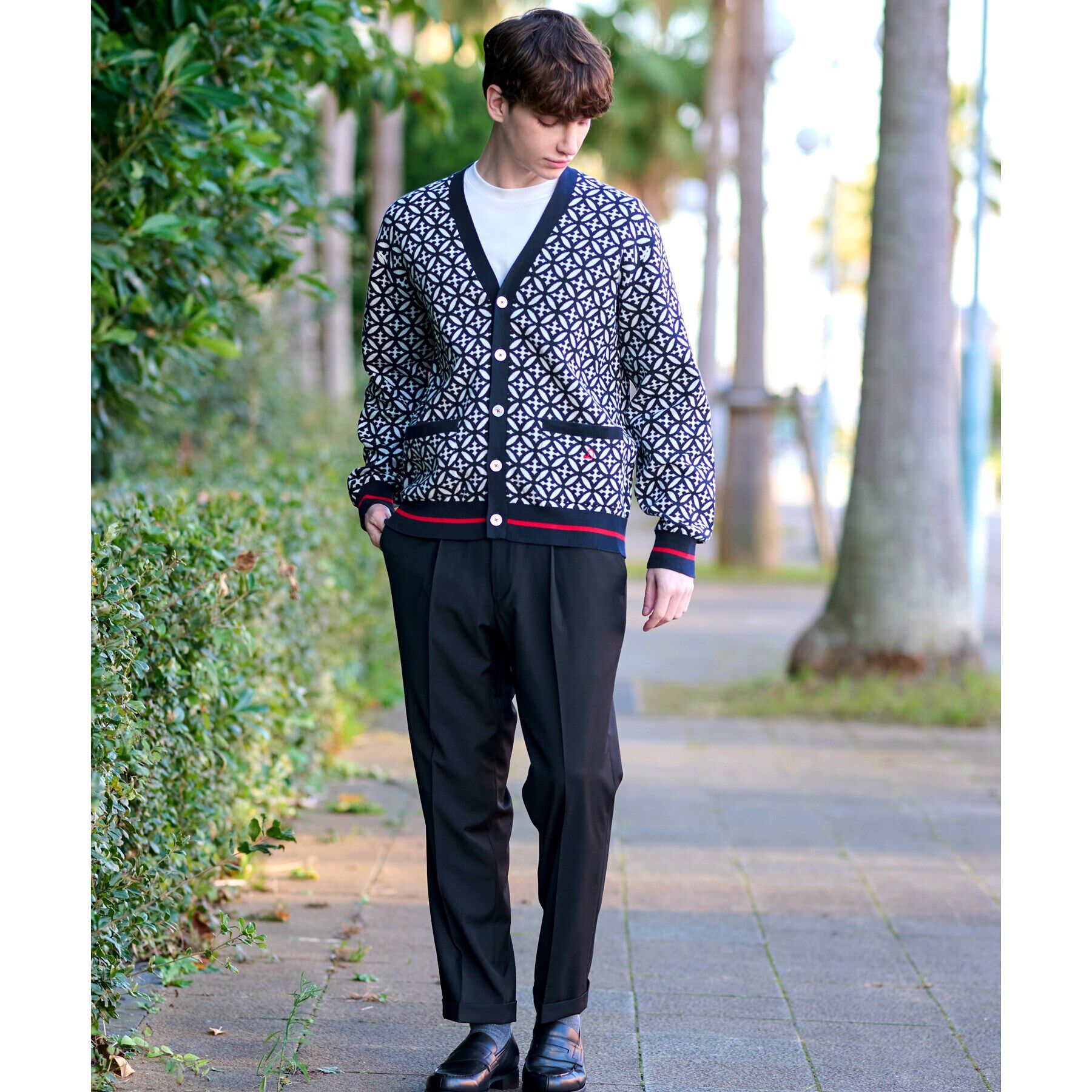 DRESSTERIOR「オーバーラップサークル ジャカード ニットカーディガン」|カーディガン|