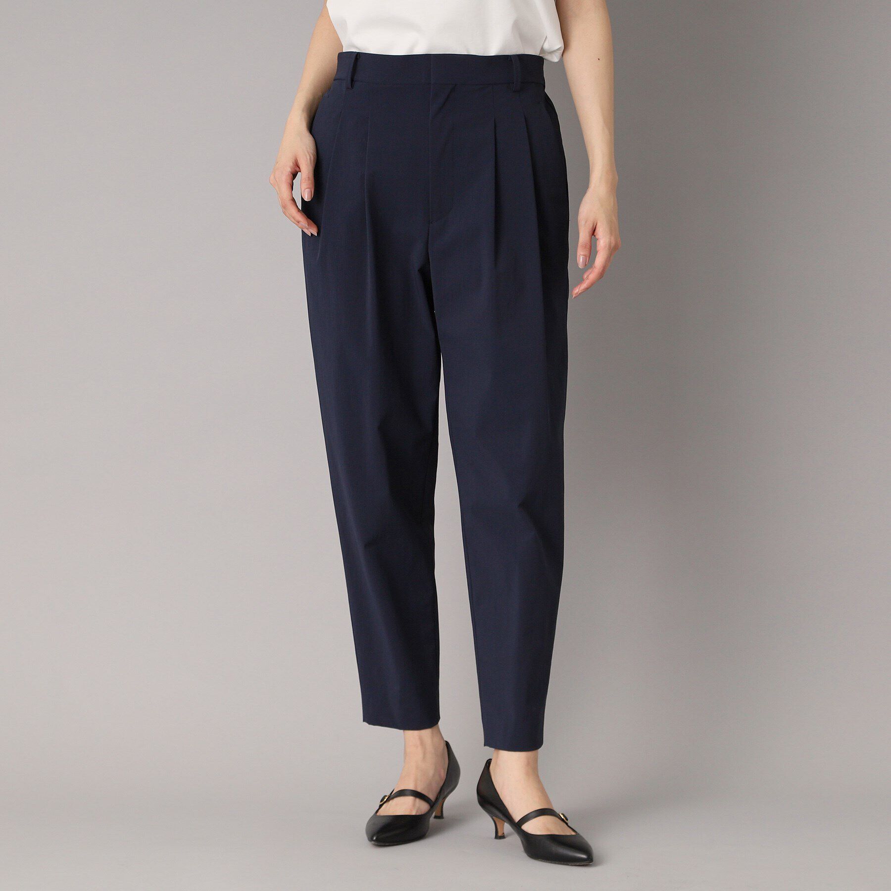 DRESSTERIOR「【再登場/後ろウエストゴム】タックナイロンテーパードパンツ」|その他|