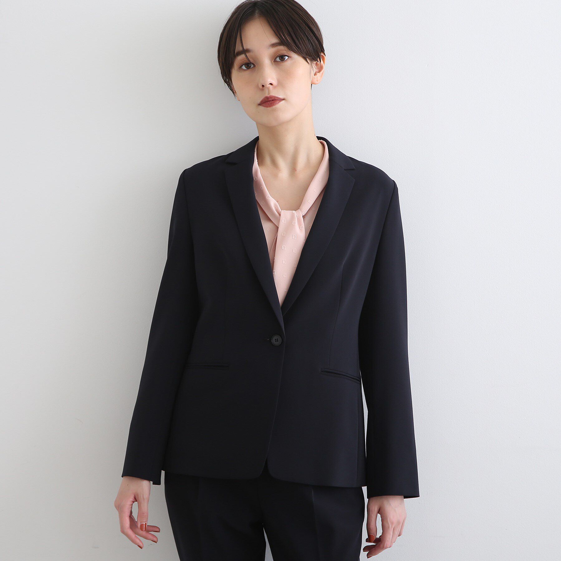 INDIVI「【洗える/通勤/UVケア/日本製】ストレッチテーラードジャケット」|スーツ|