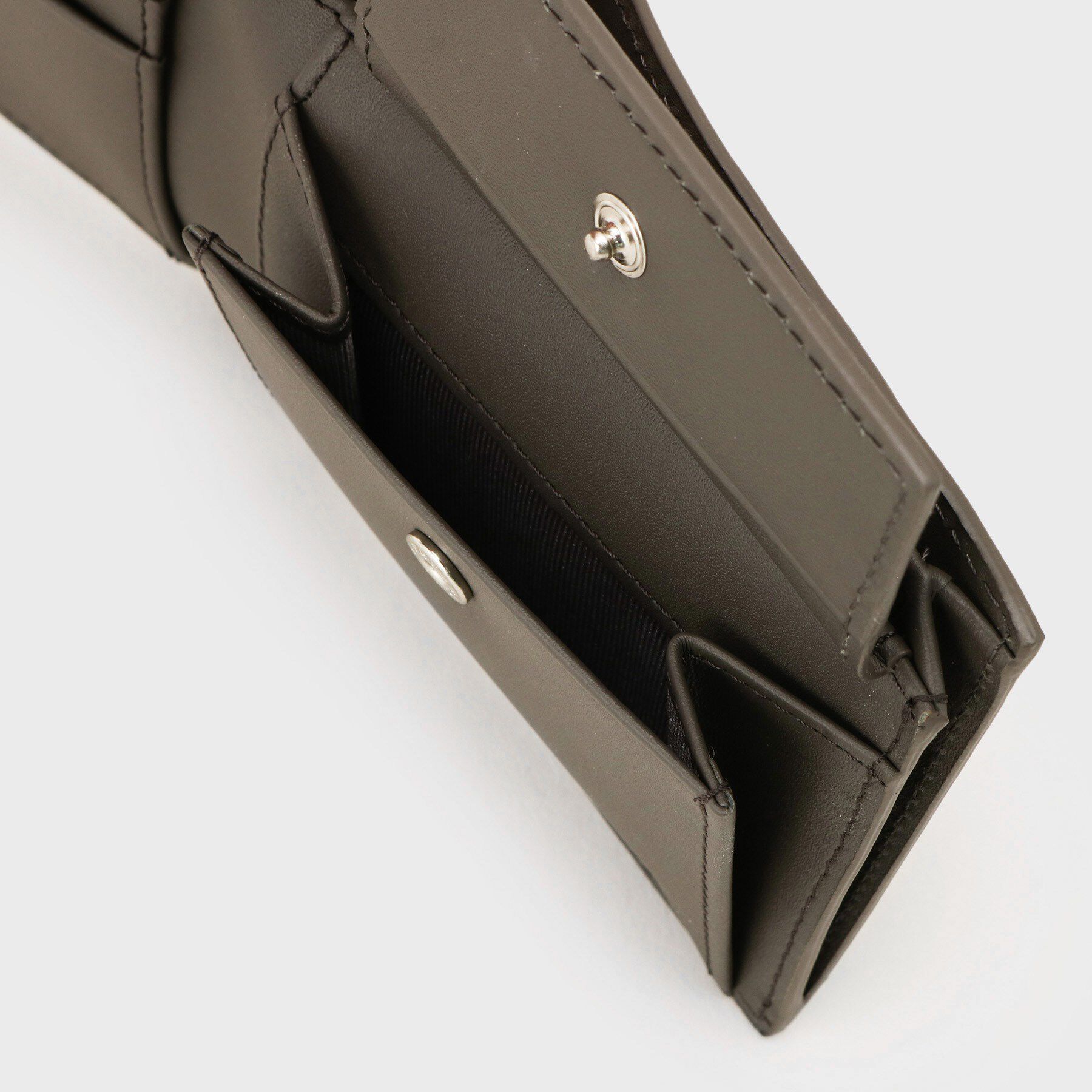 TAKEO KIKUCHI「パズルエンボス 2つ折り財布」|財布|