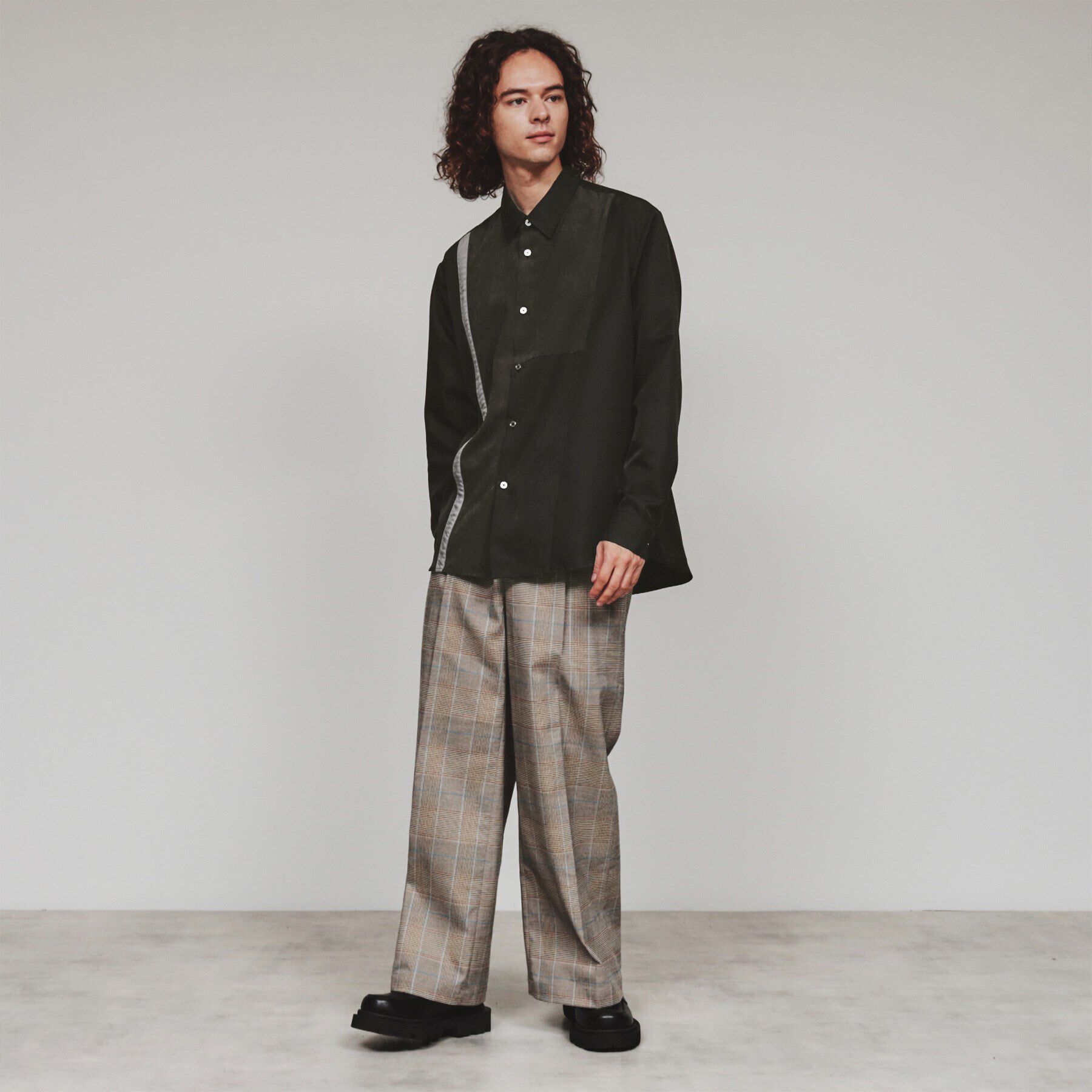 tk.TAKEO KIKUCHI「ヌバックスイッチシャツ」|シャツ・ブラウス|