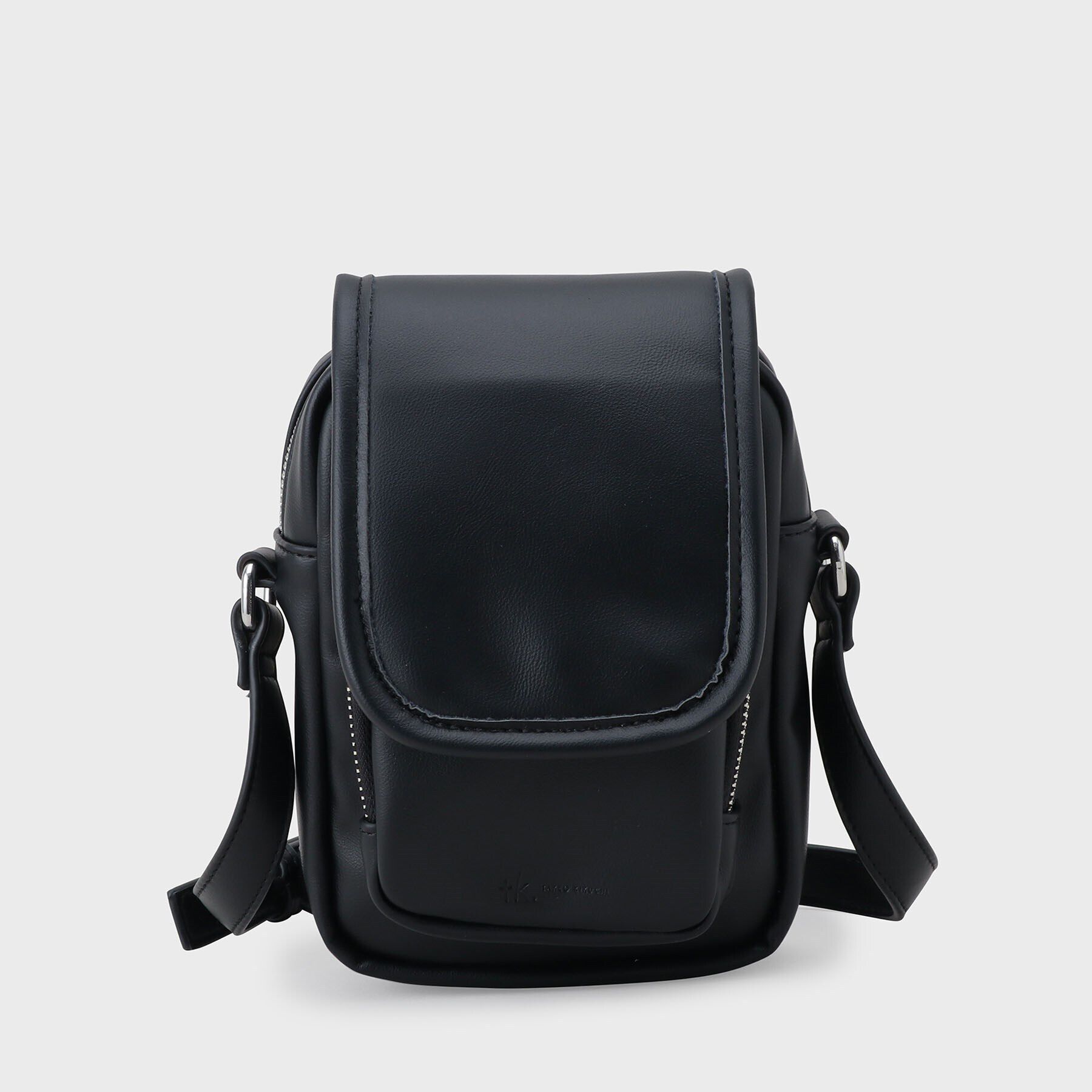 tk.TAKEO KIKUCHI「フラップミニショルダー」|ショルダー・メッセンジャー|