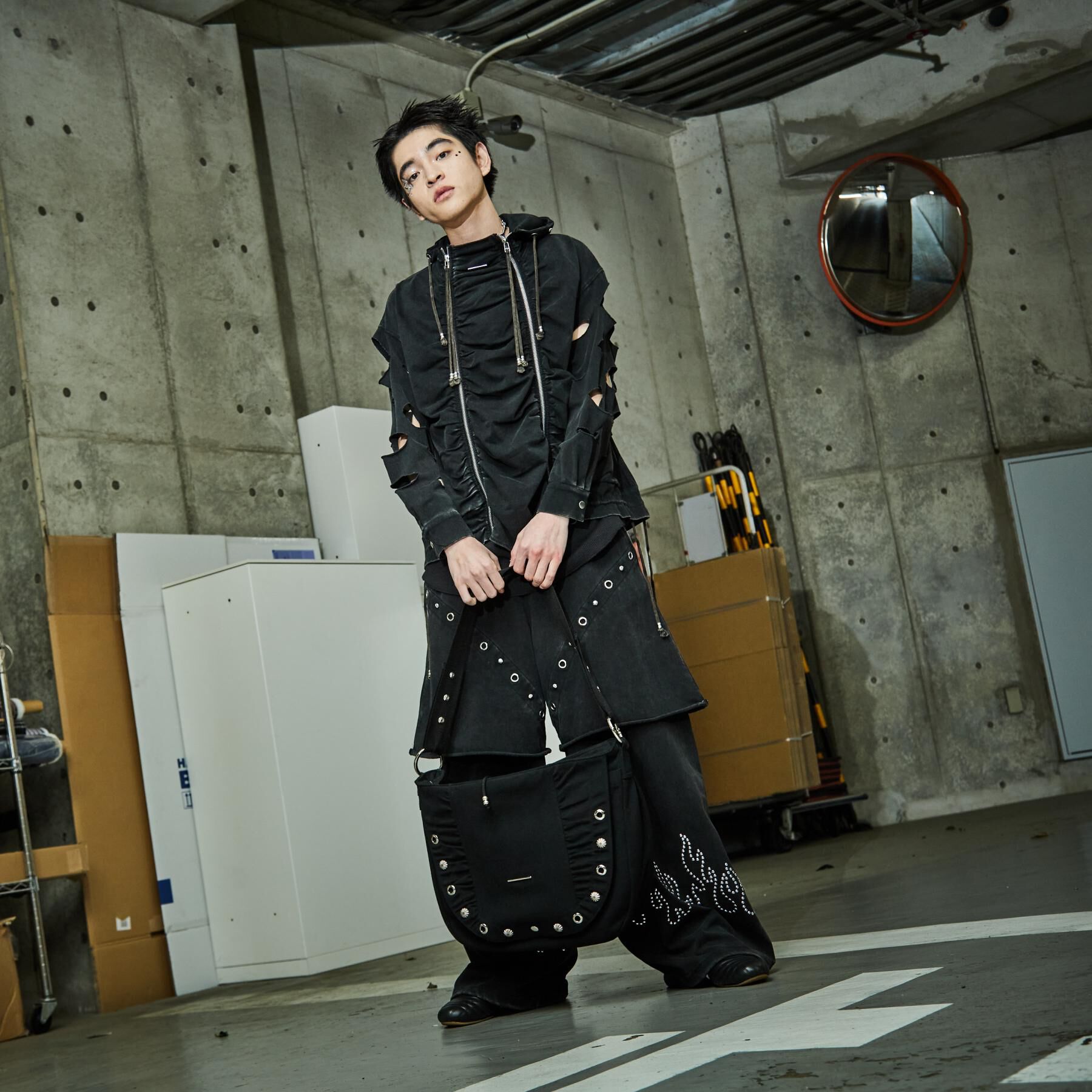 tk.TAKEO KIKUCHI「K&rsquo;PJT by AOI 「Canvas Shoulder Bag」」|ショルダー・メッセンジャー|