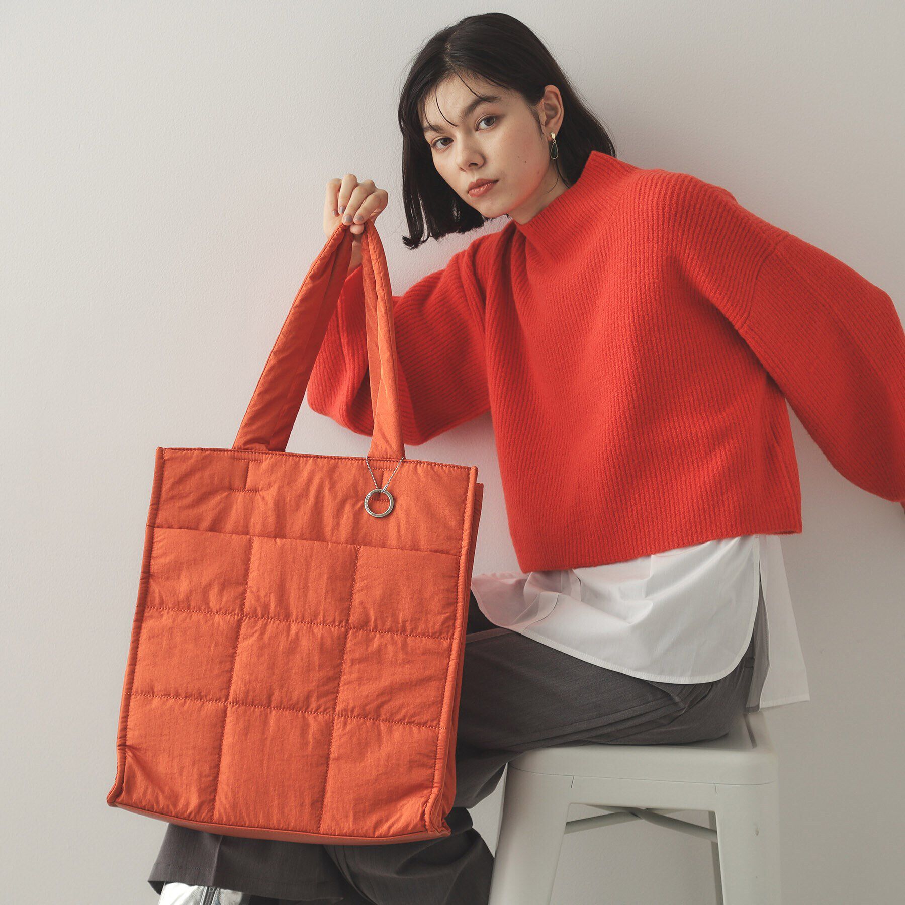 OPAQUE.CLIP「【10色展開/軽量/A4サイズ対応/多ポケット】大容量マチ付きトートバッグ」|トートバッグ|オレンジ(866)