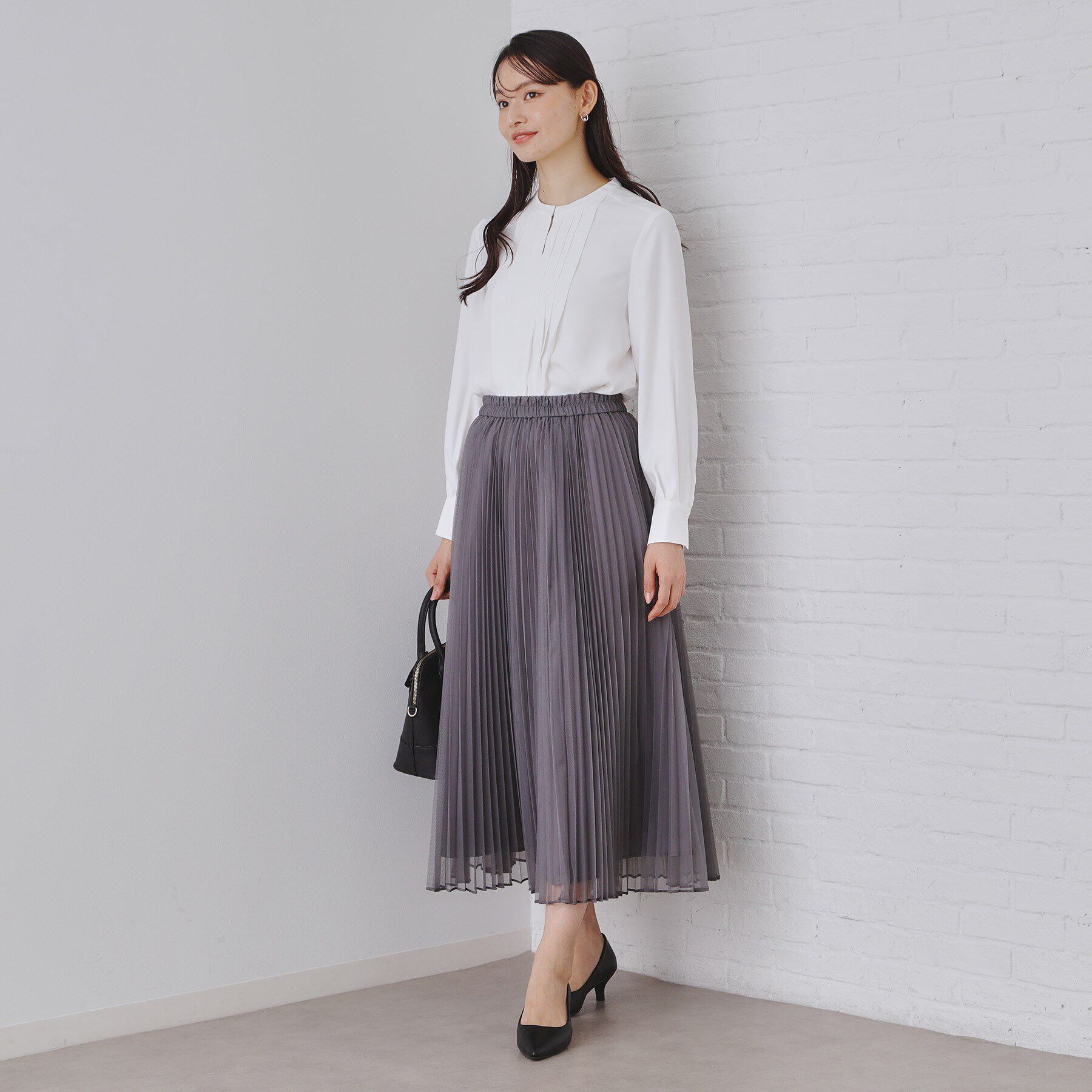 OPAQUE.CLIP「《通勤・セレモニー対応》フロントタックブラウス【洗濯機洗い可】」|シャツ・ブラウス|