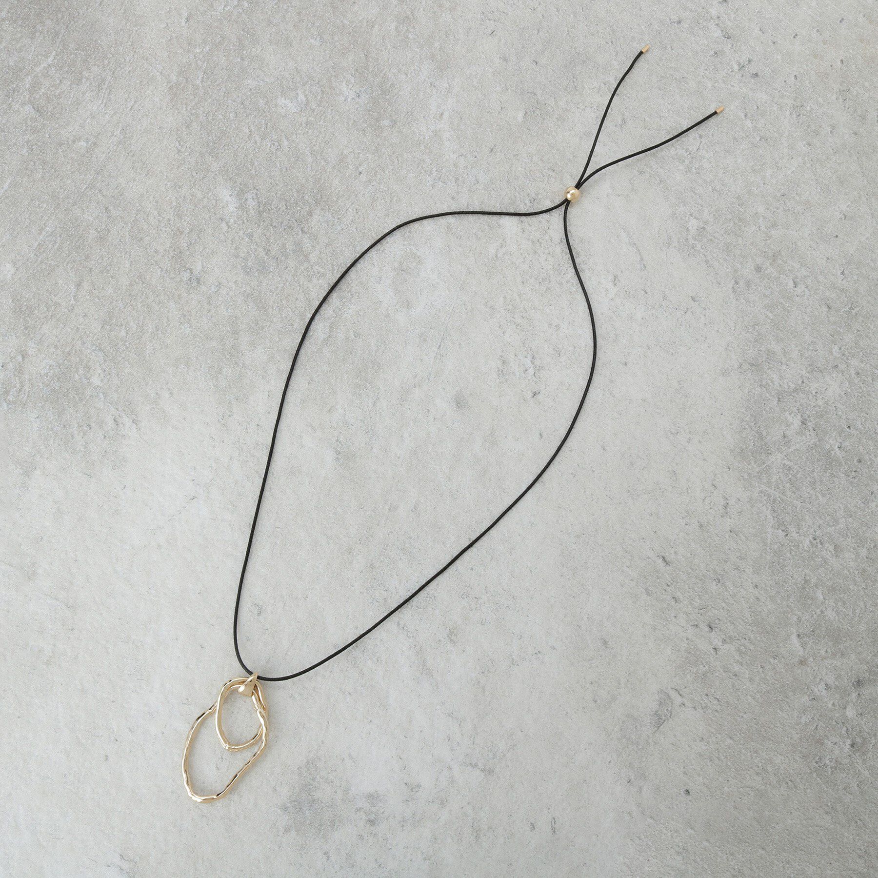 OPAQUE.CLIP「メタルリング&times;コードネックレス」|ネックレス|