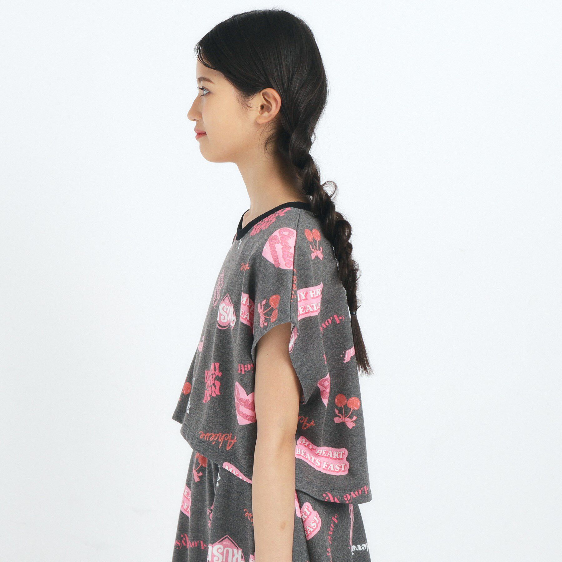 PINK-latte「【るーつくコラボ】総柄プリントフレンチスリーブプルオーバー」|Tシャツ・カットソー|