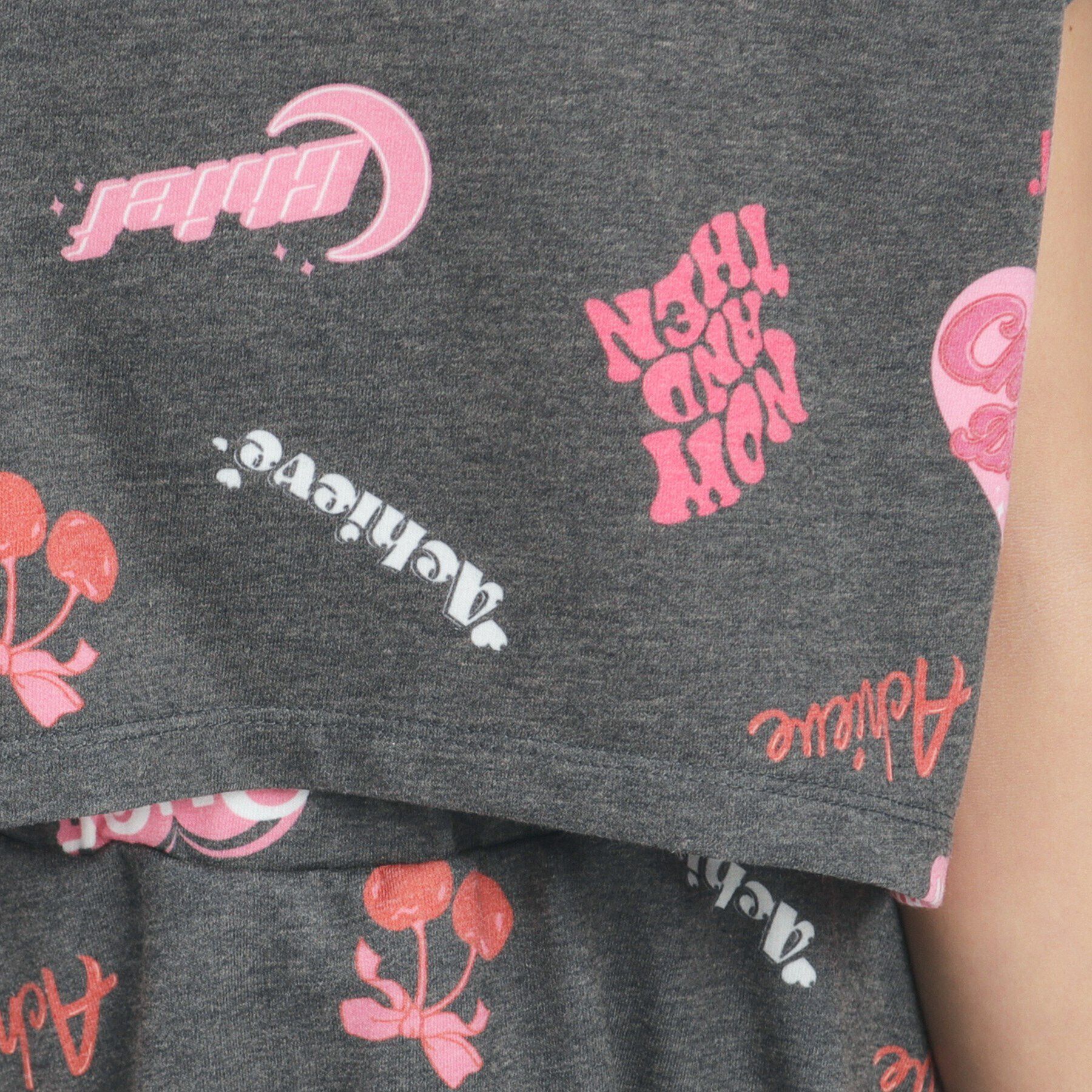 PINK-latte「【るーつくコラボ】総柄プリントフレンチスリーブプルオーバー」|Tシャツ・カットソー|