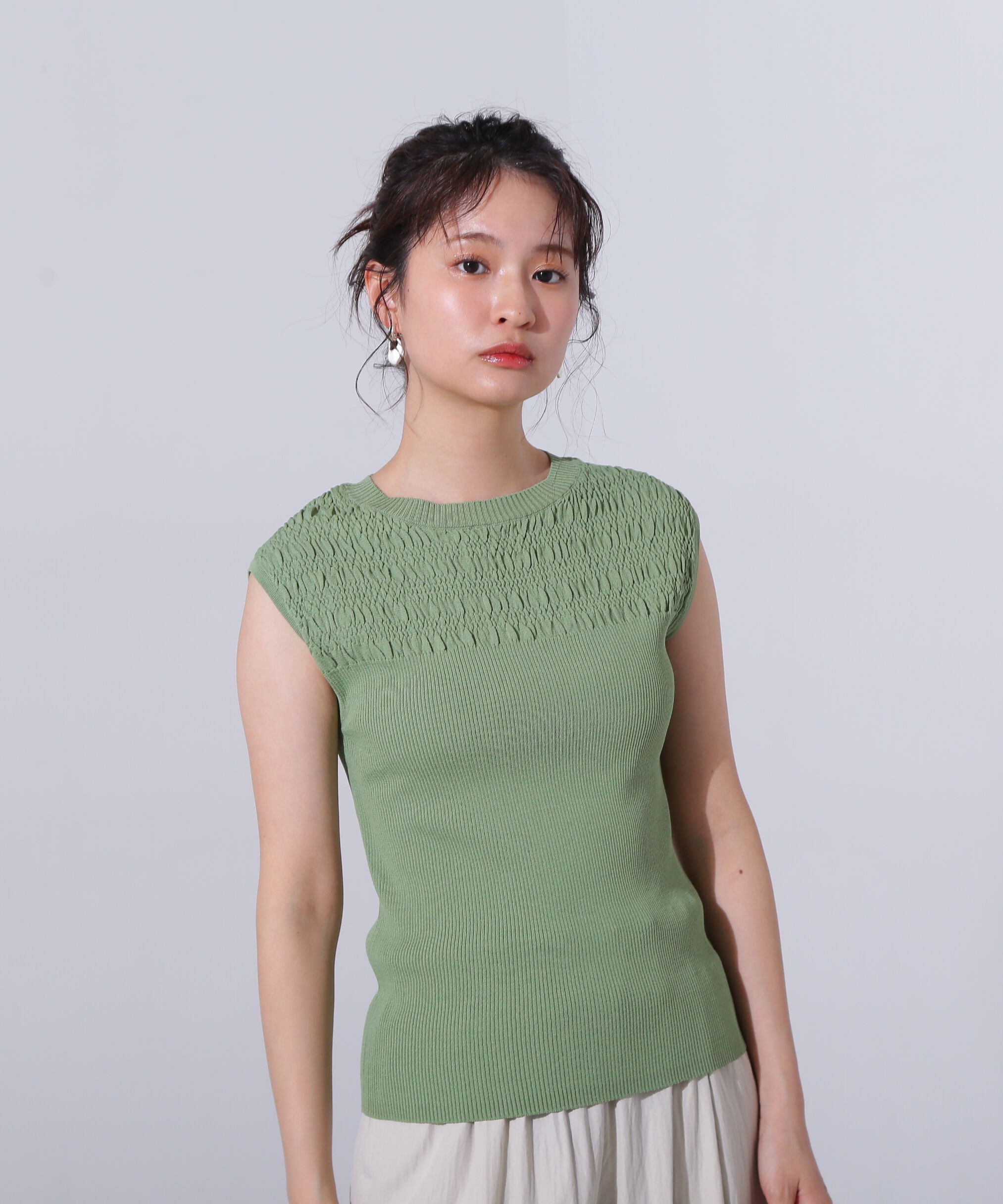  「シャーリングフレンチスリーブニット」|ニット・セーター|