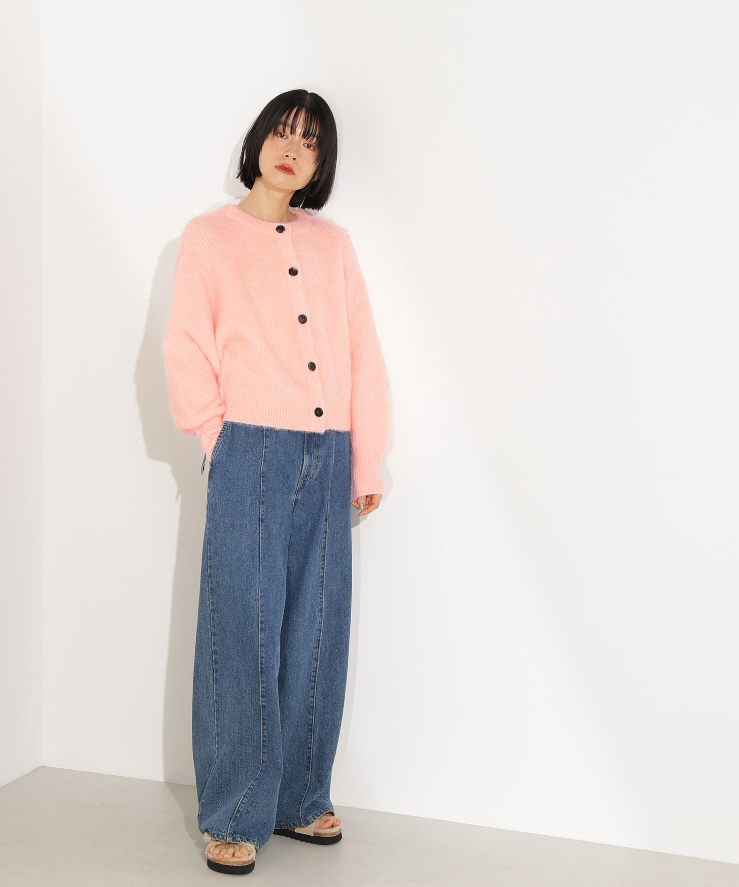  「クルーネックフェザーカーディガン」|ニット・セーター|