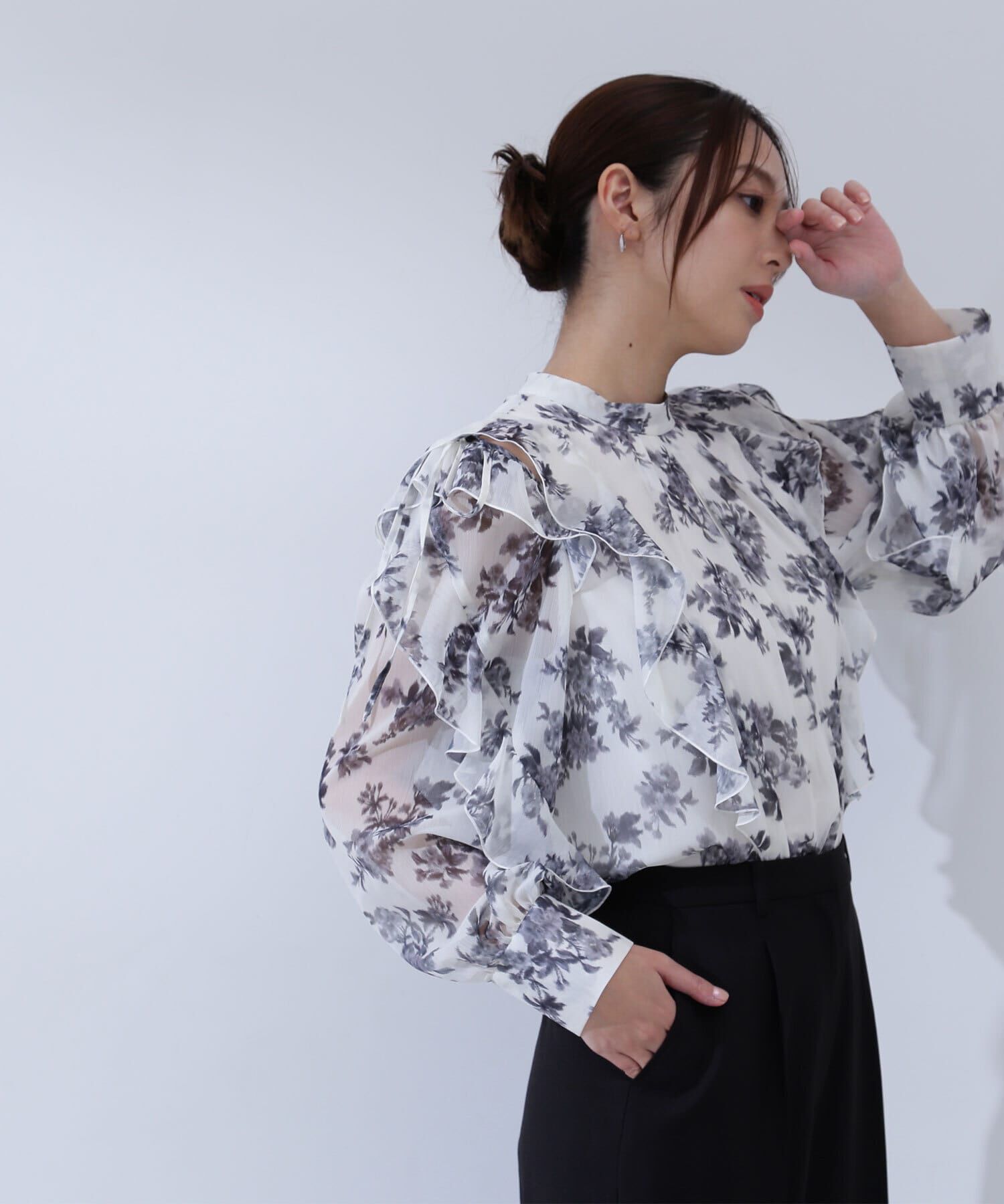  「2wayフリルショルダープリントブラウス」|シャツ・ブラウス|