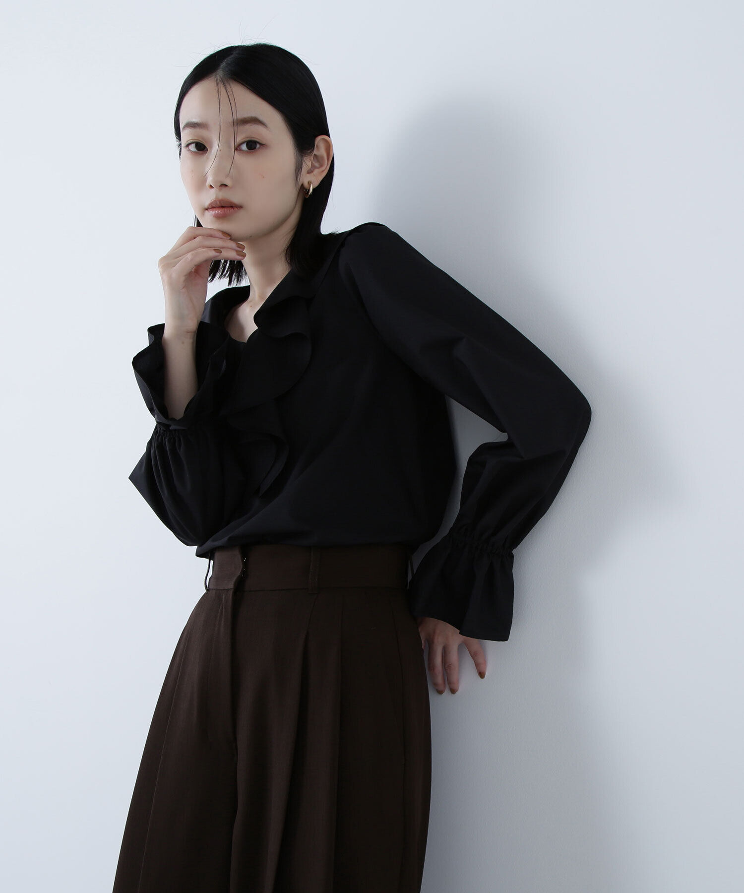  「ラッフルブラウス」|シャツ・ブラウス|ブラック